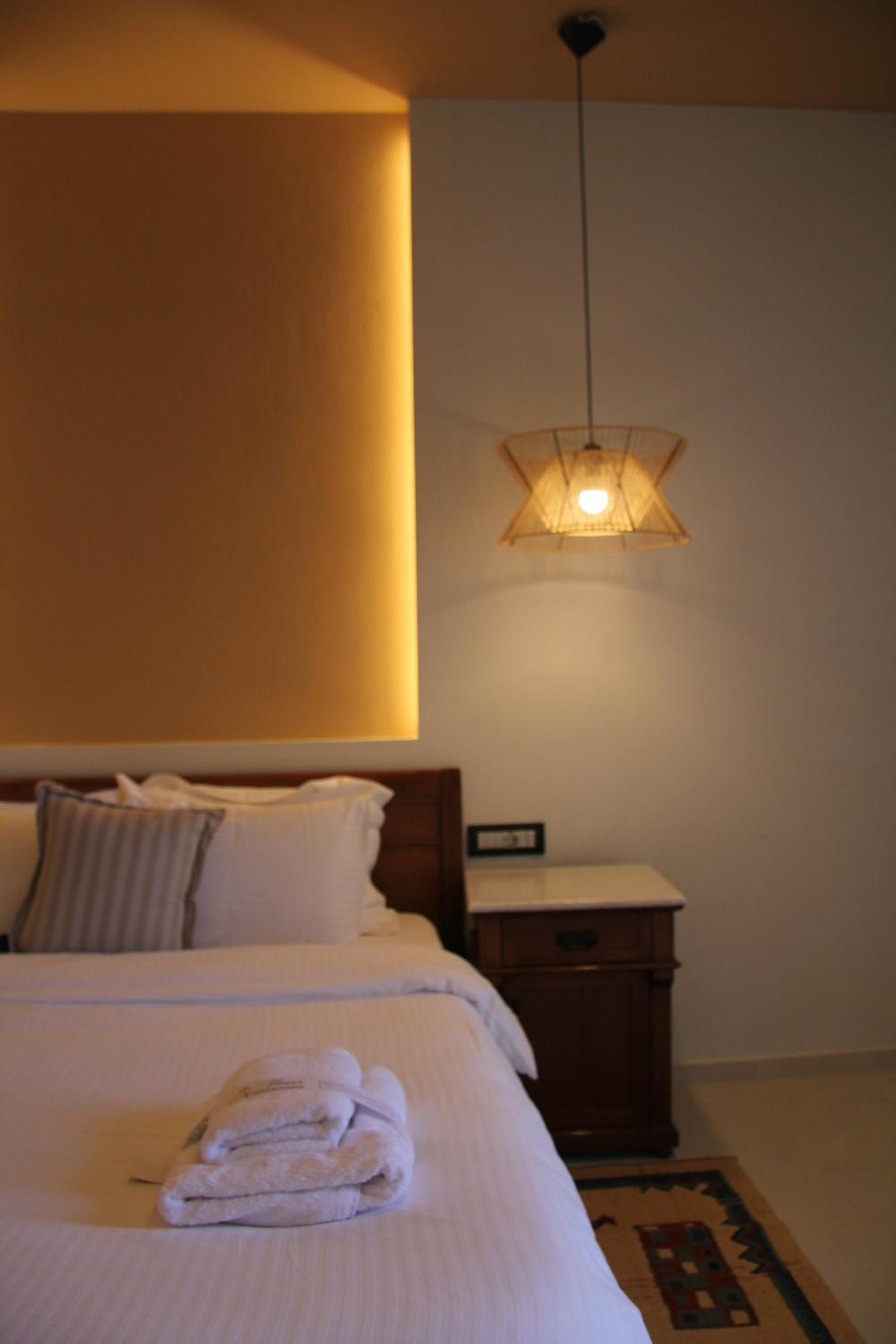 Superior Room with Sea View - Photo 9