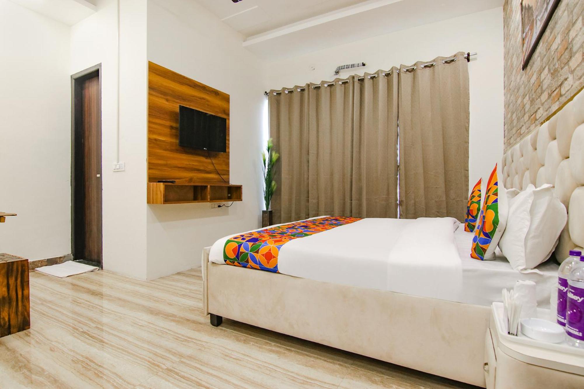 Deluxe Room photo 3