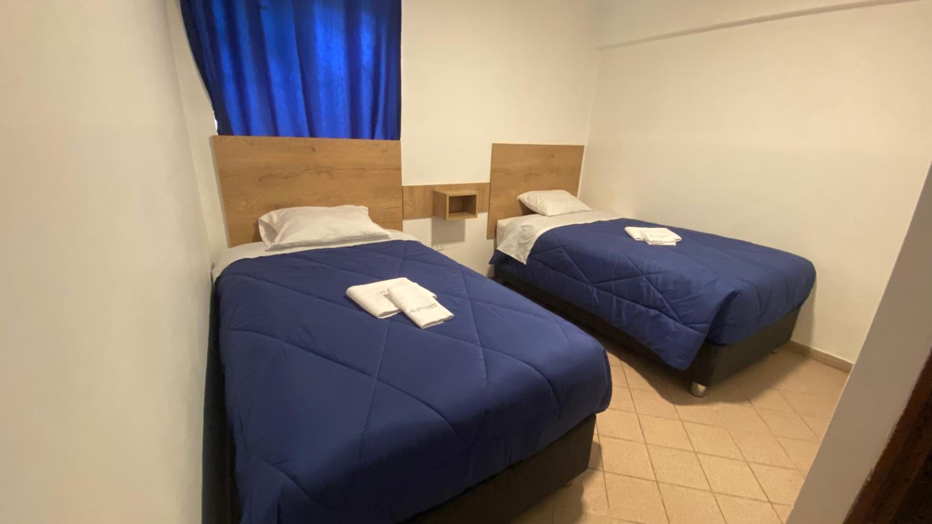 Twin Room with Bathroom