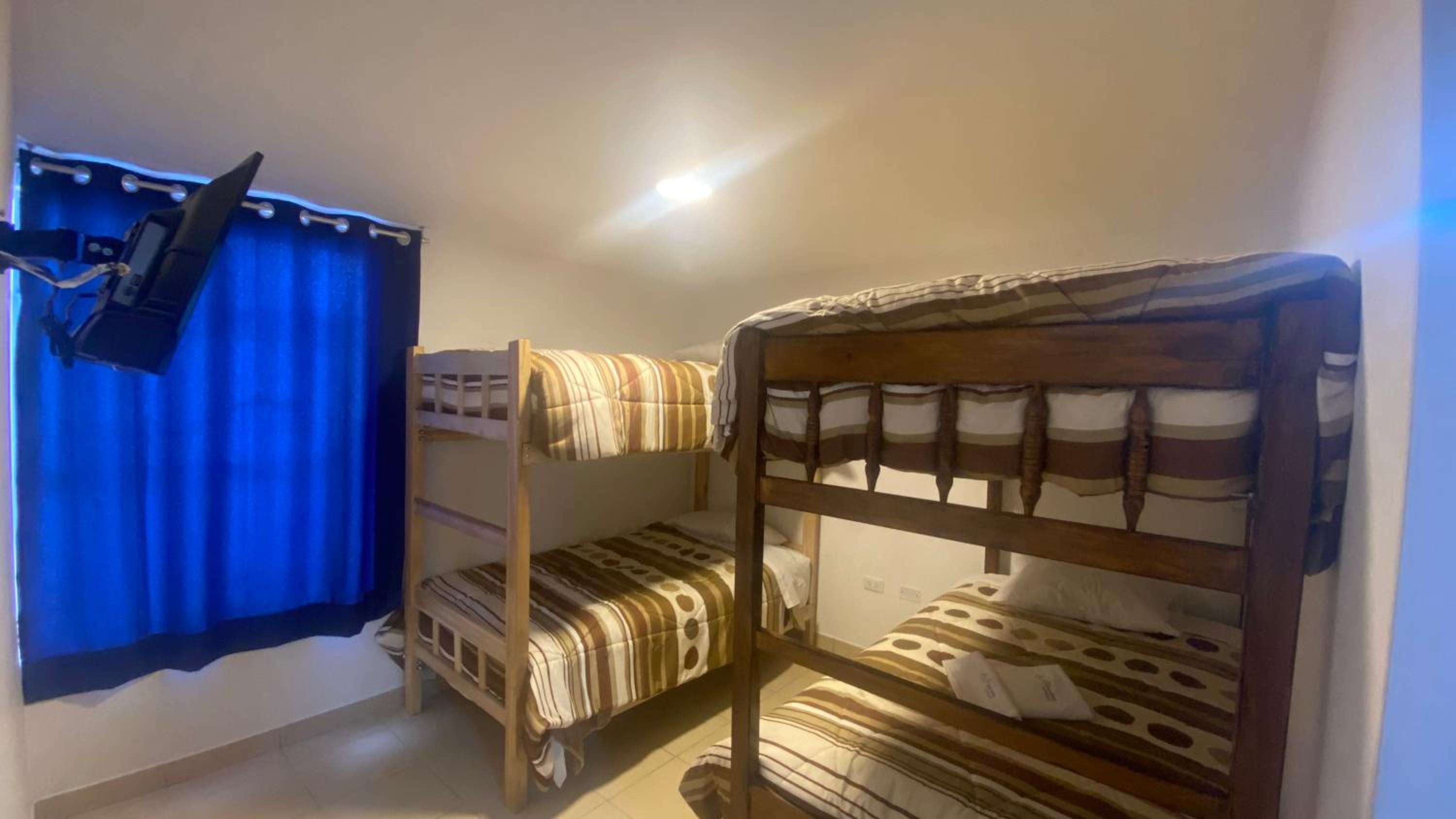 Quadruple Room with Private Bathroom