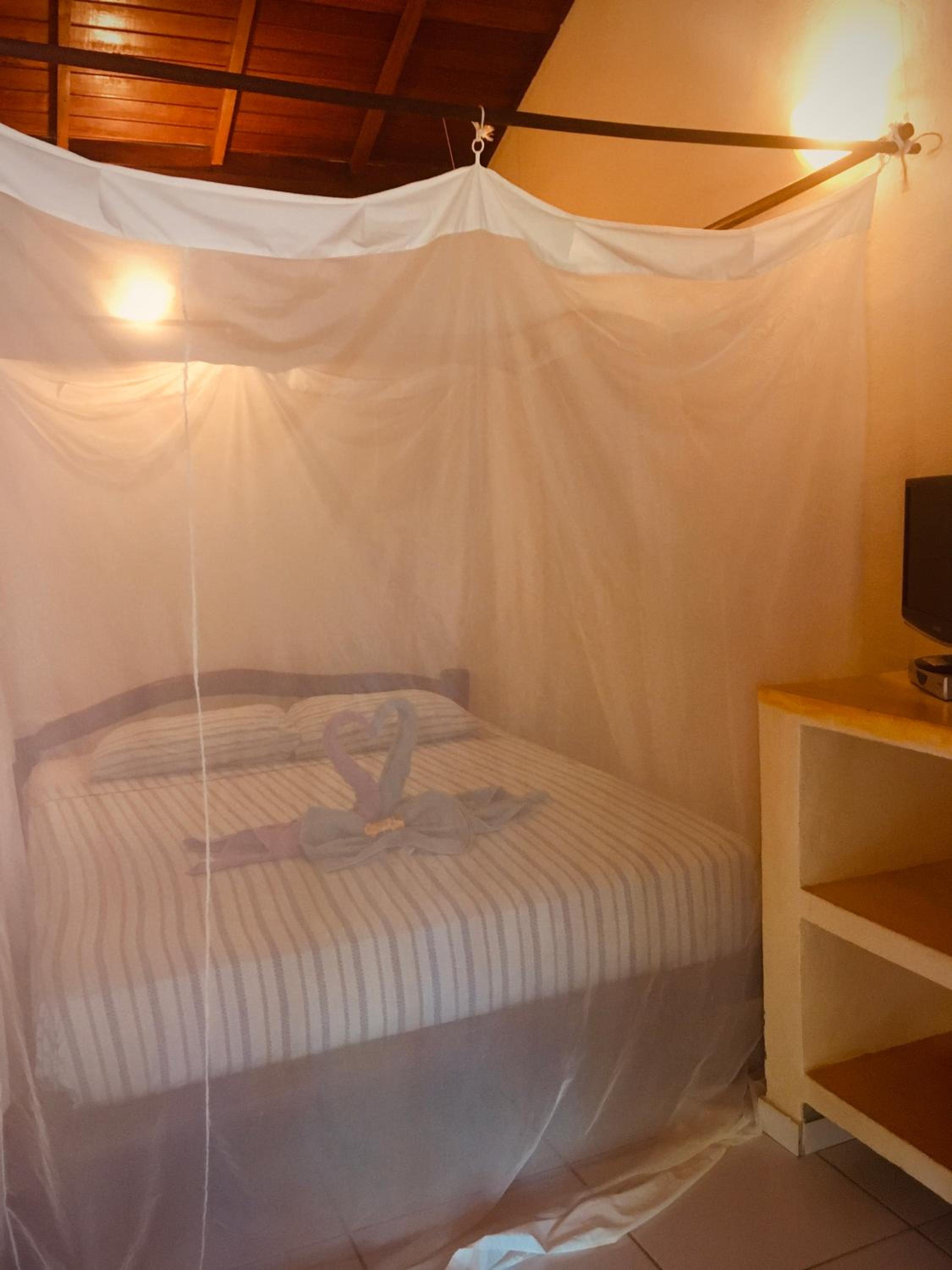 Economy Triple Room