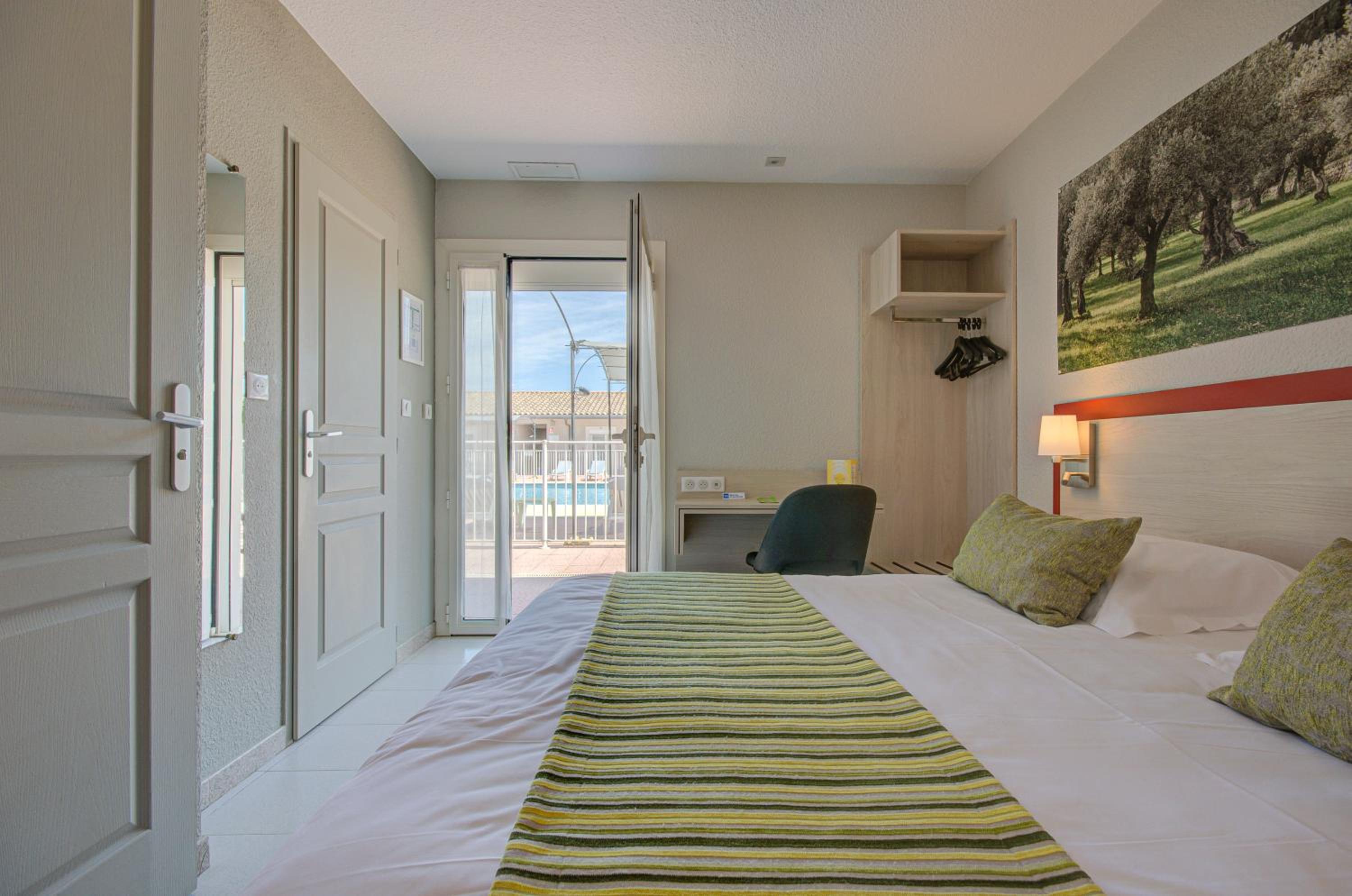 Superior Double Room - Photo 2