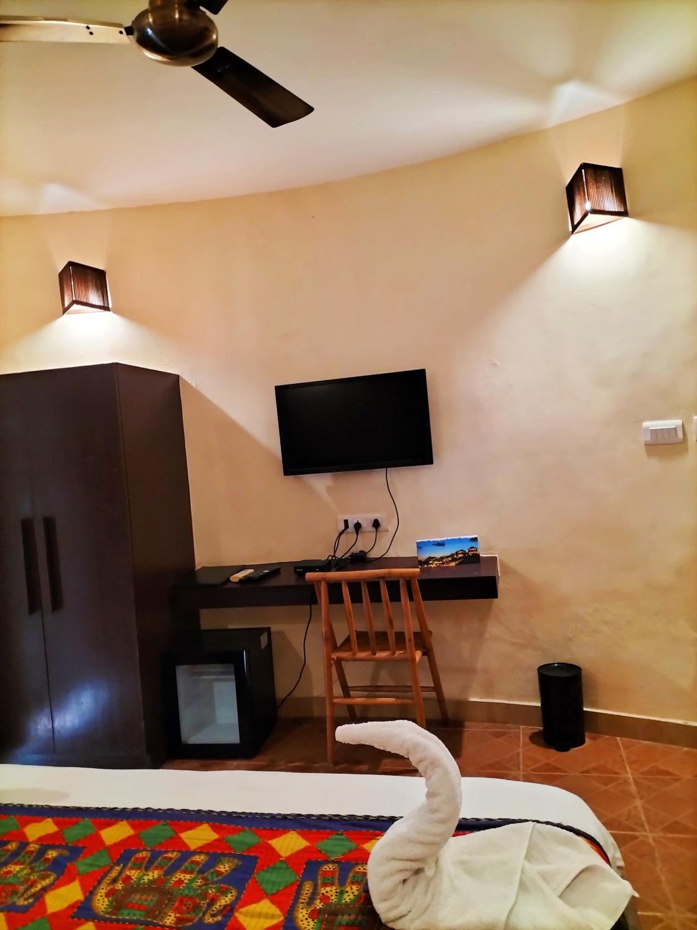 Deluxe Room - Photo 7