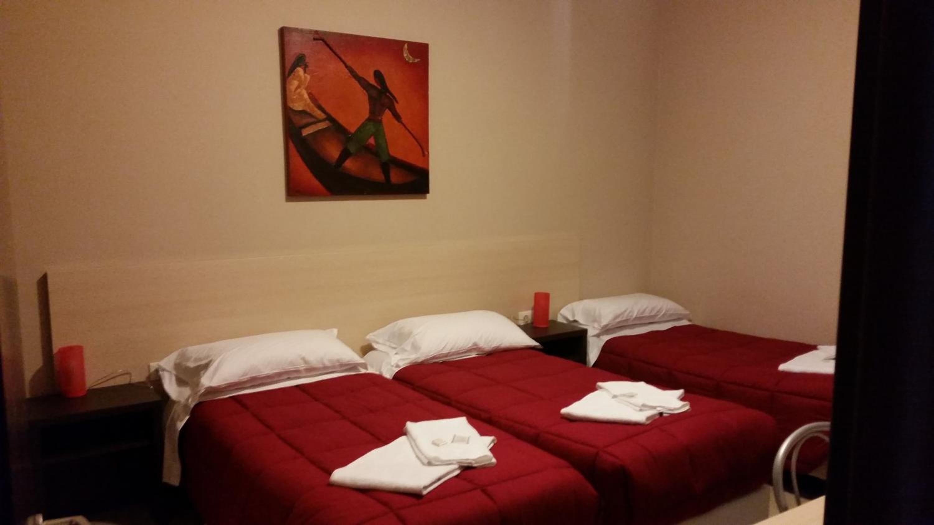 Triple Room with Private Bathroom photo 1