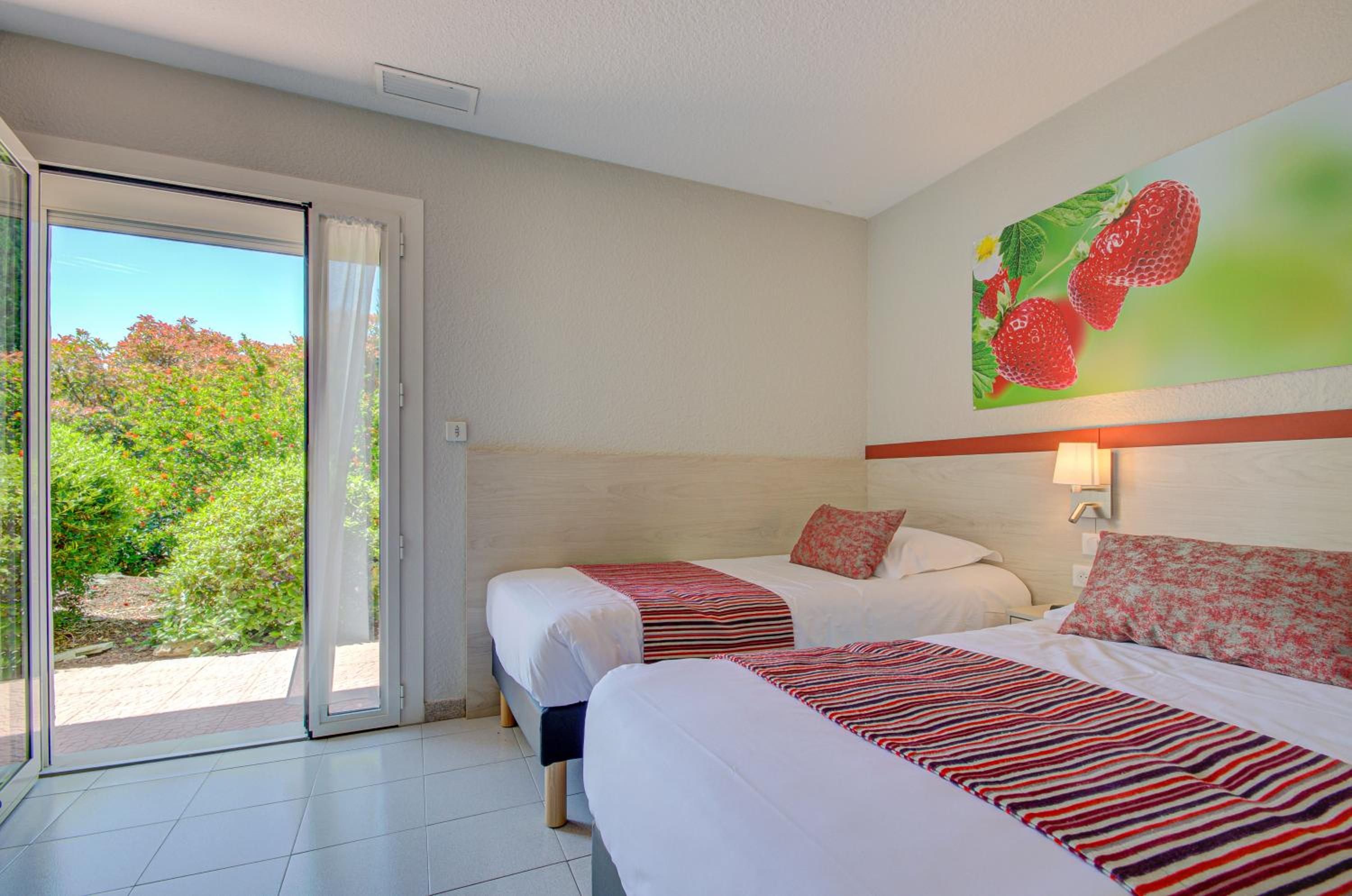 Comfort Triple Room - Photo 2