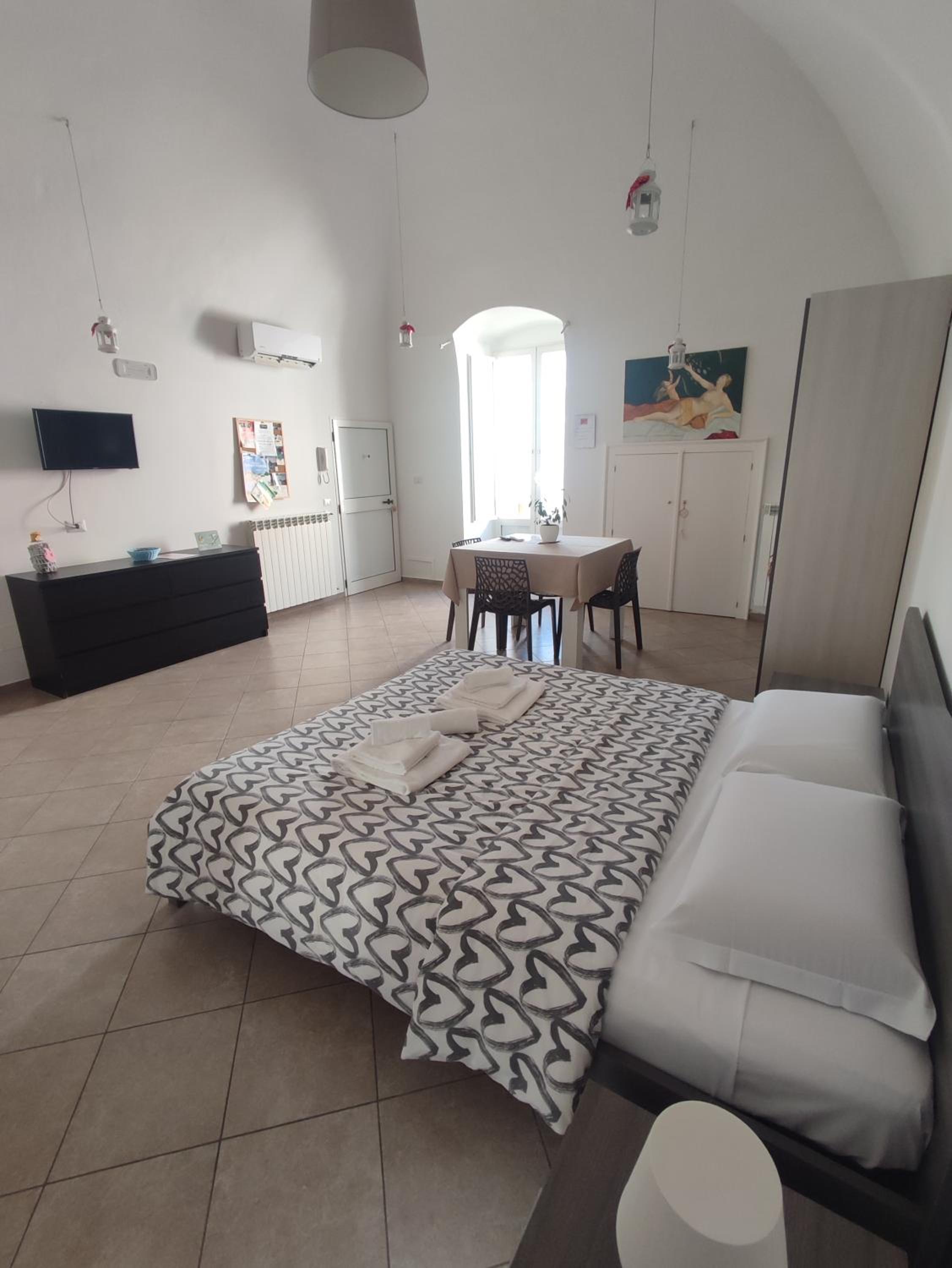 Deluxe Family Room - Photo 1