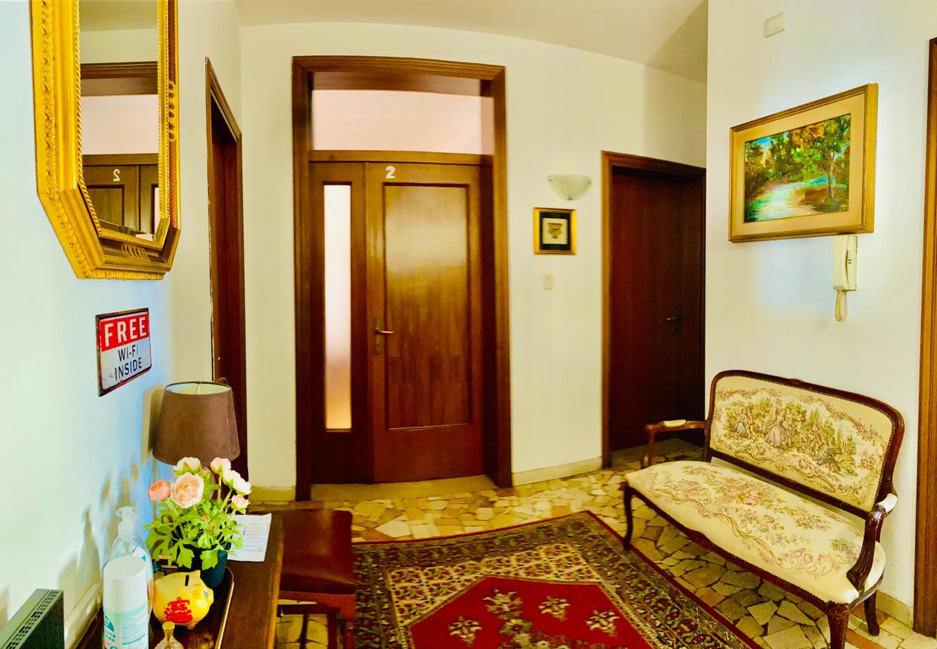 Quadruple Room With Private Bathroom photo 2