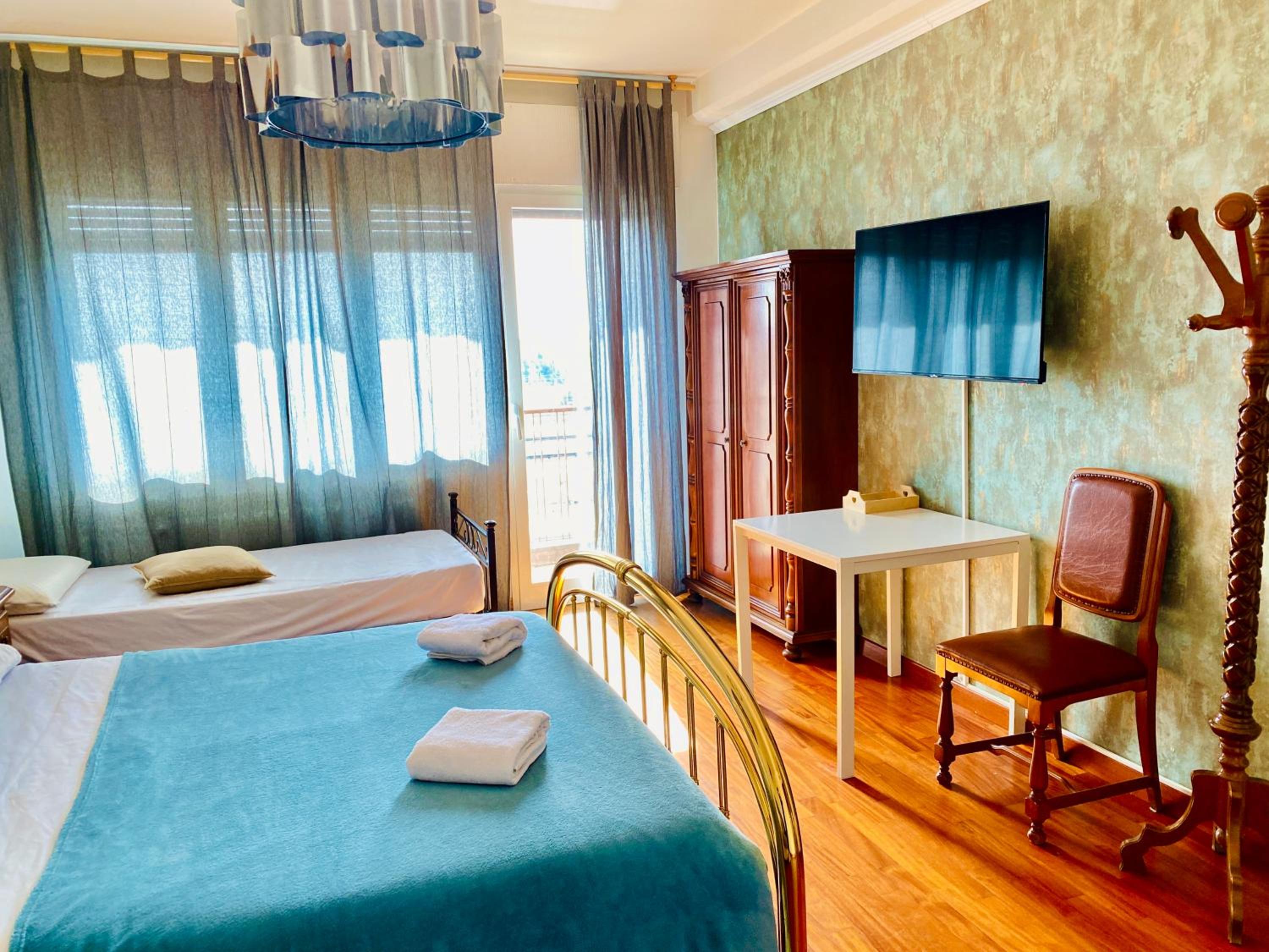 Classic Quadruple Room photo 1