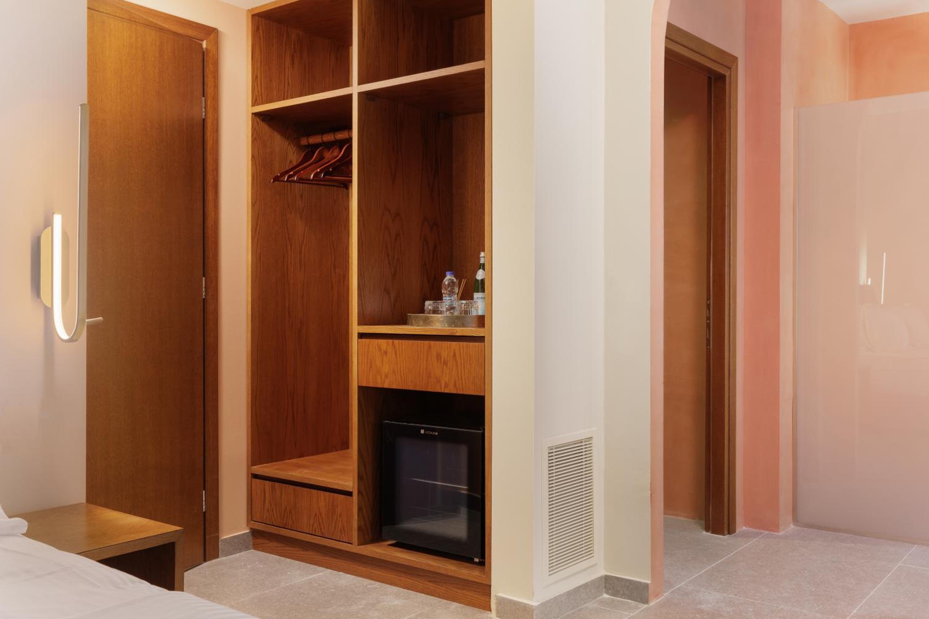 Suite with City View photo 2