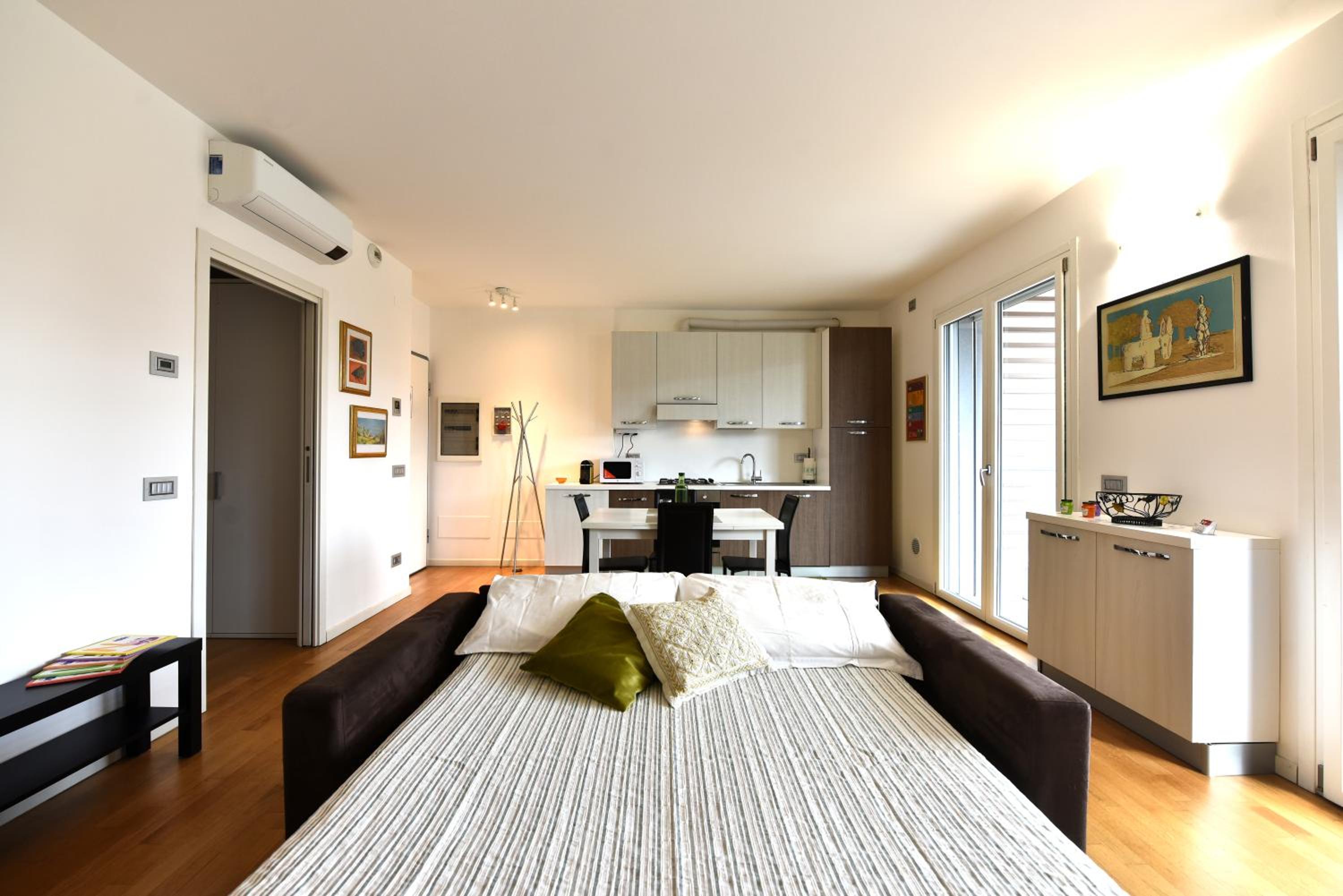 Apartment with Terrace photo 3