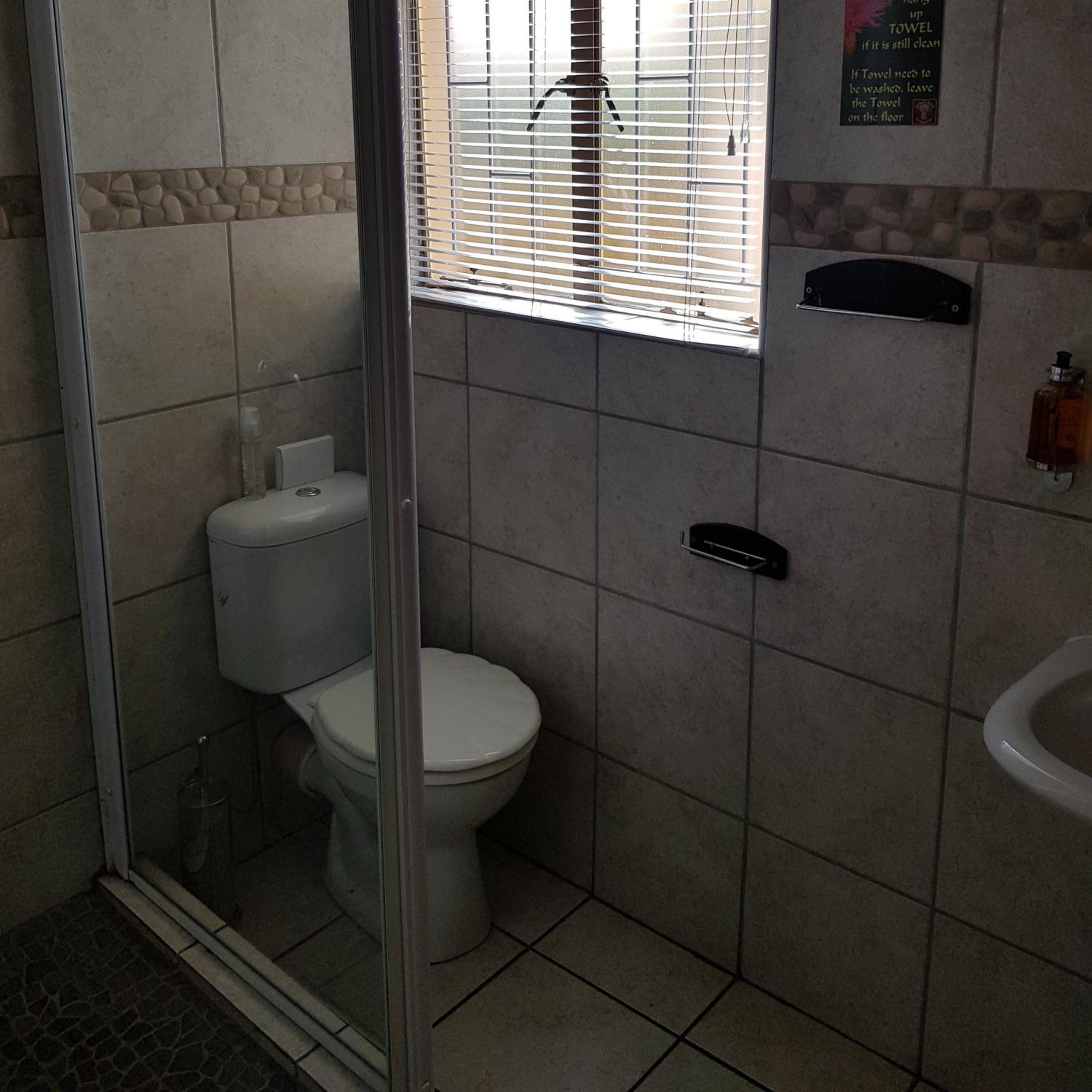 Standard Double Room - Photo 2