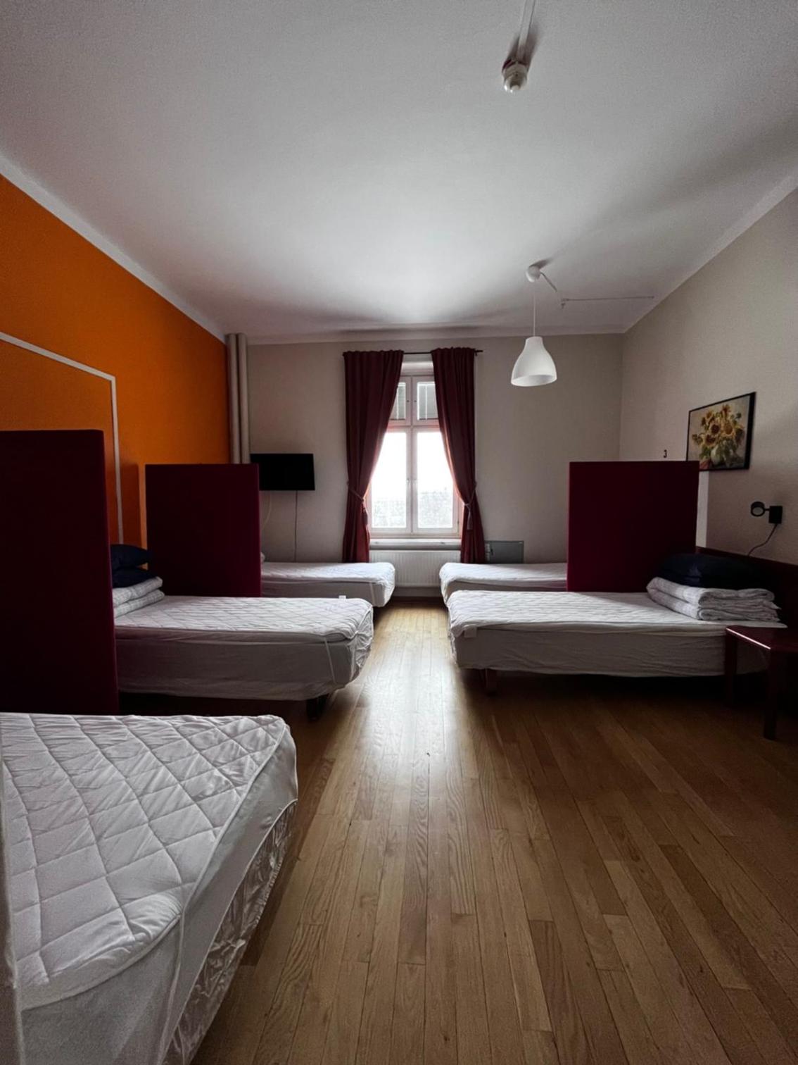 Bed in 5-bed Female Dormitory Room photo 1