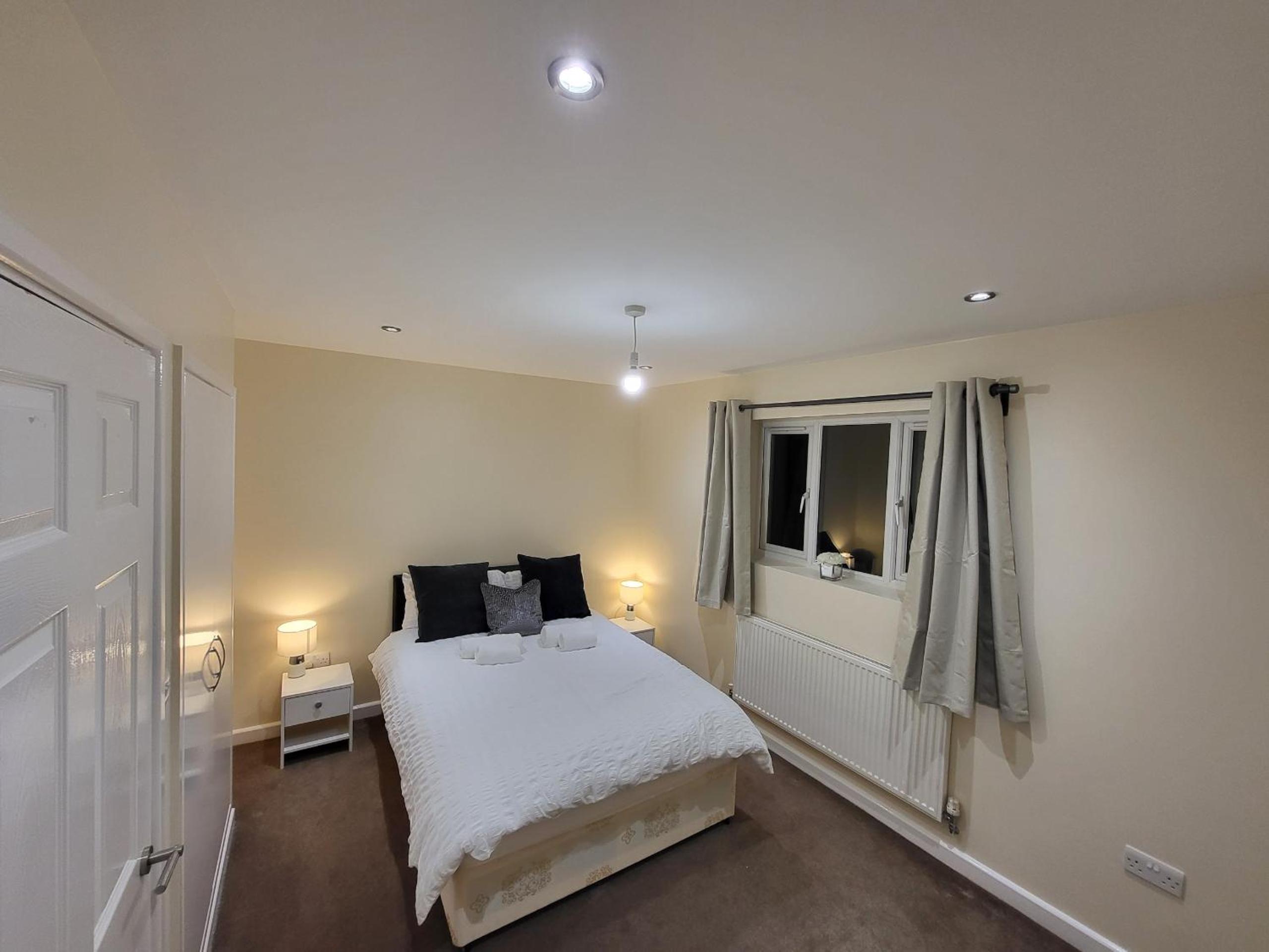 Two-Bedroom Apartment photo 2