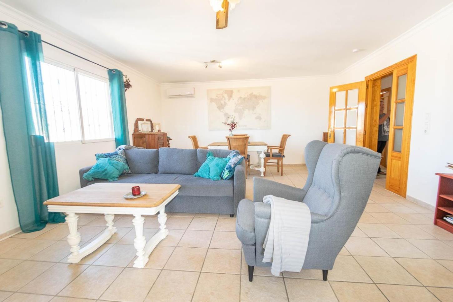 Villa con Vista al Mar