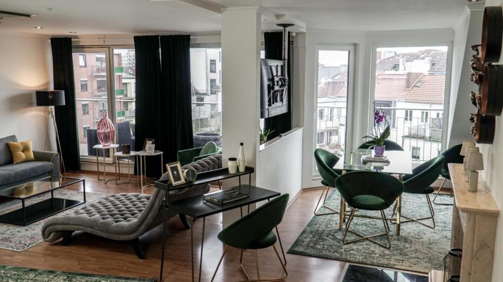 Penthouse Apartment photo 1