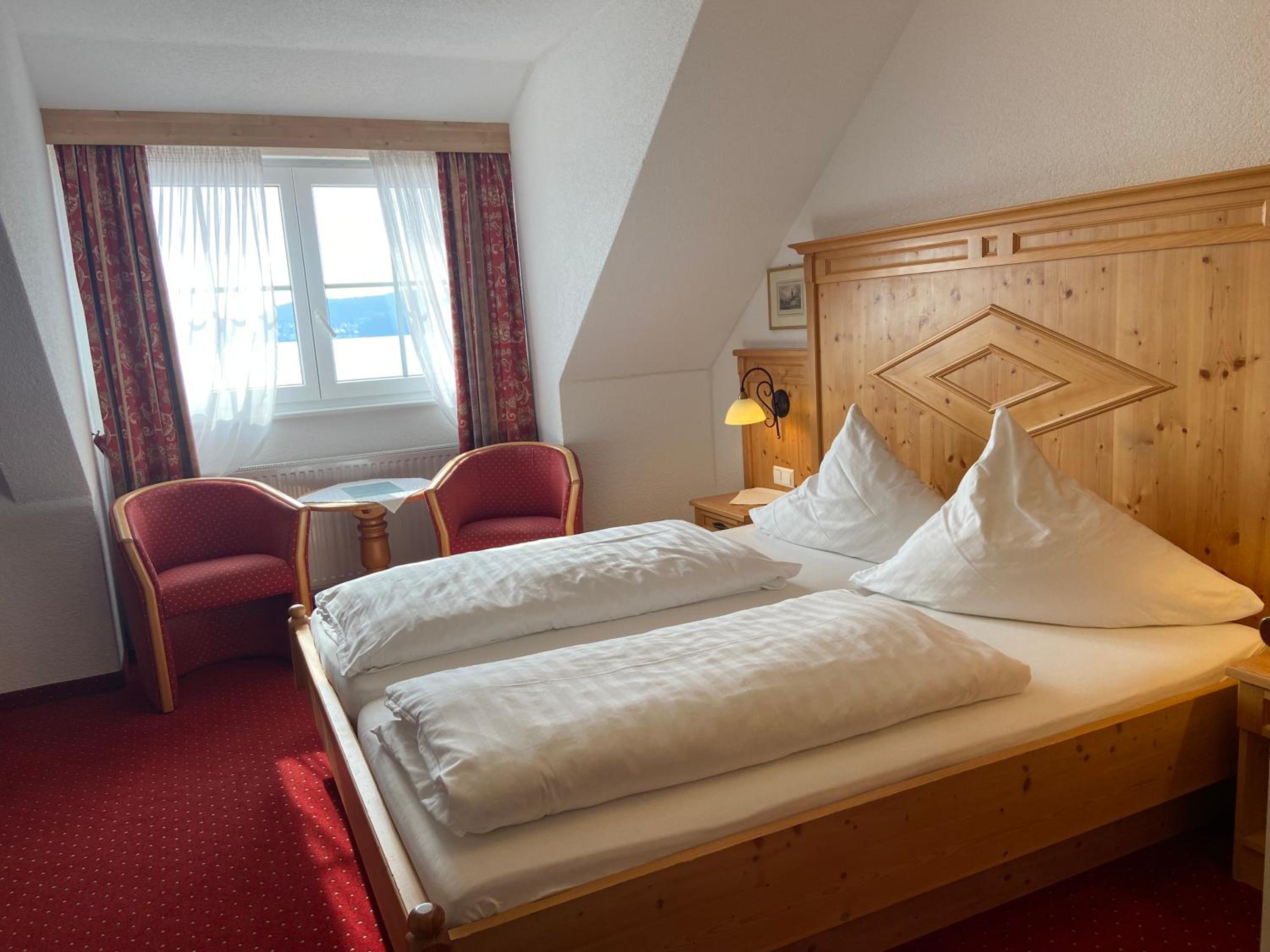 Double Room with Lake View