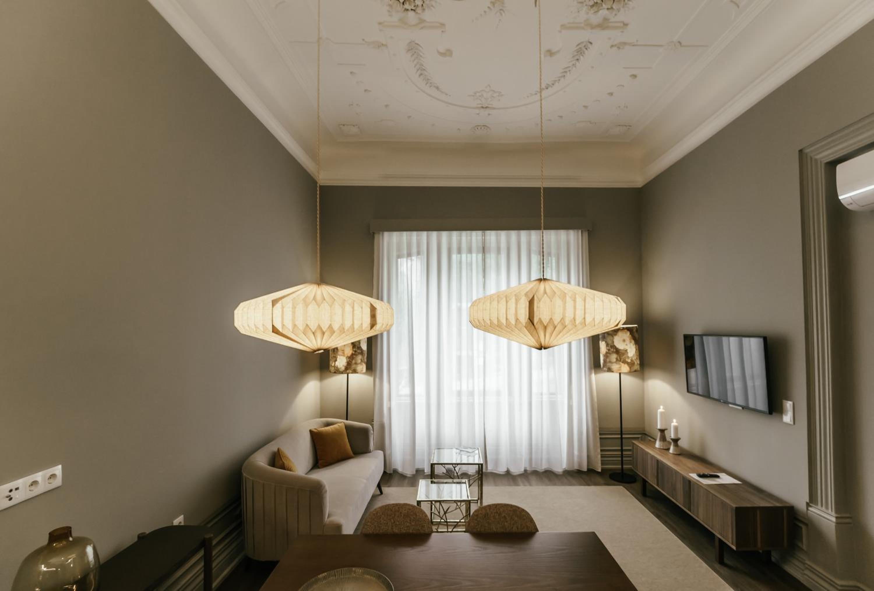 One-Bedroom Apartment - Photo 10
