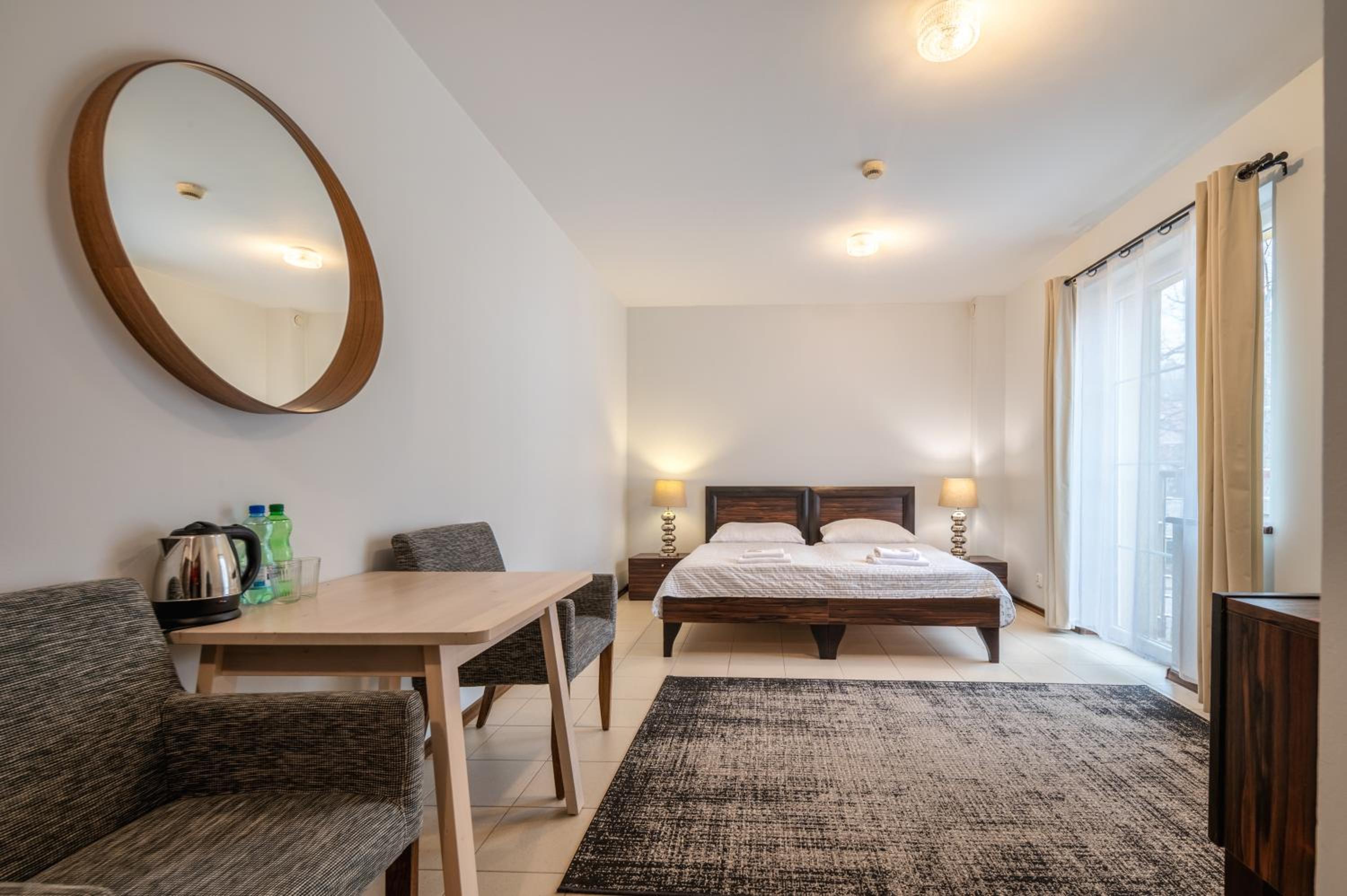 Double or Twin Room - Photo 8