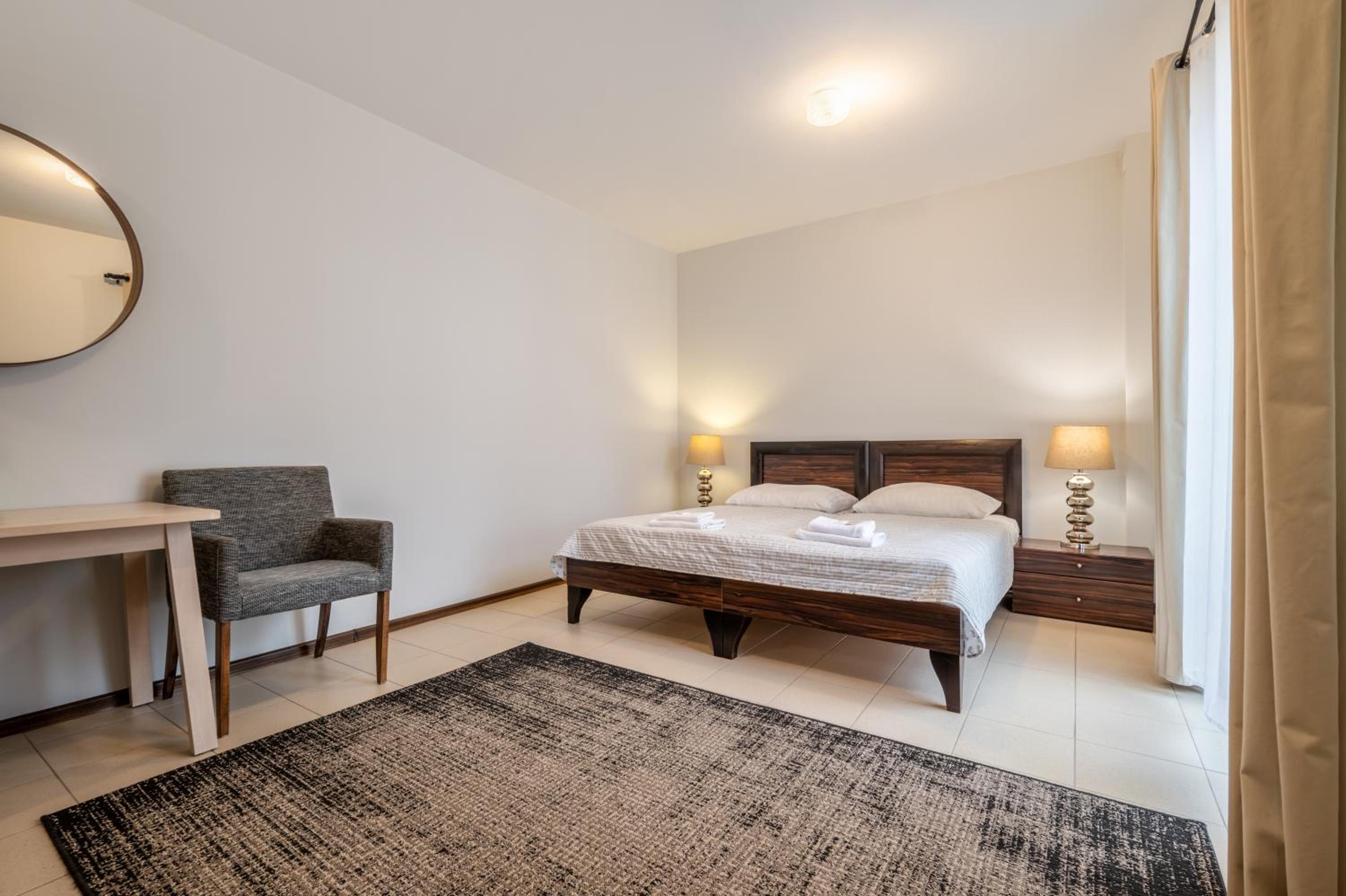 Double or Twin Room - Photo 9