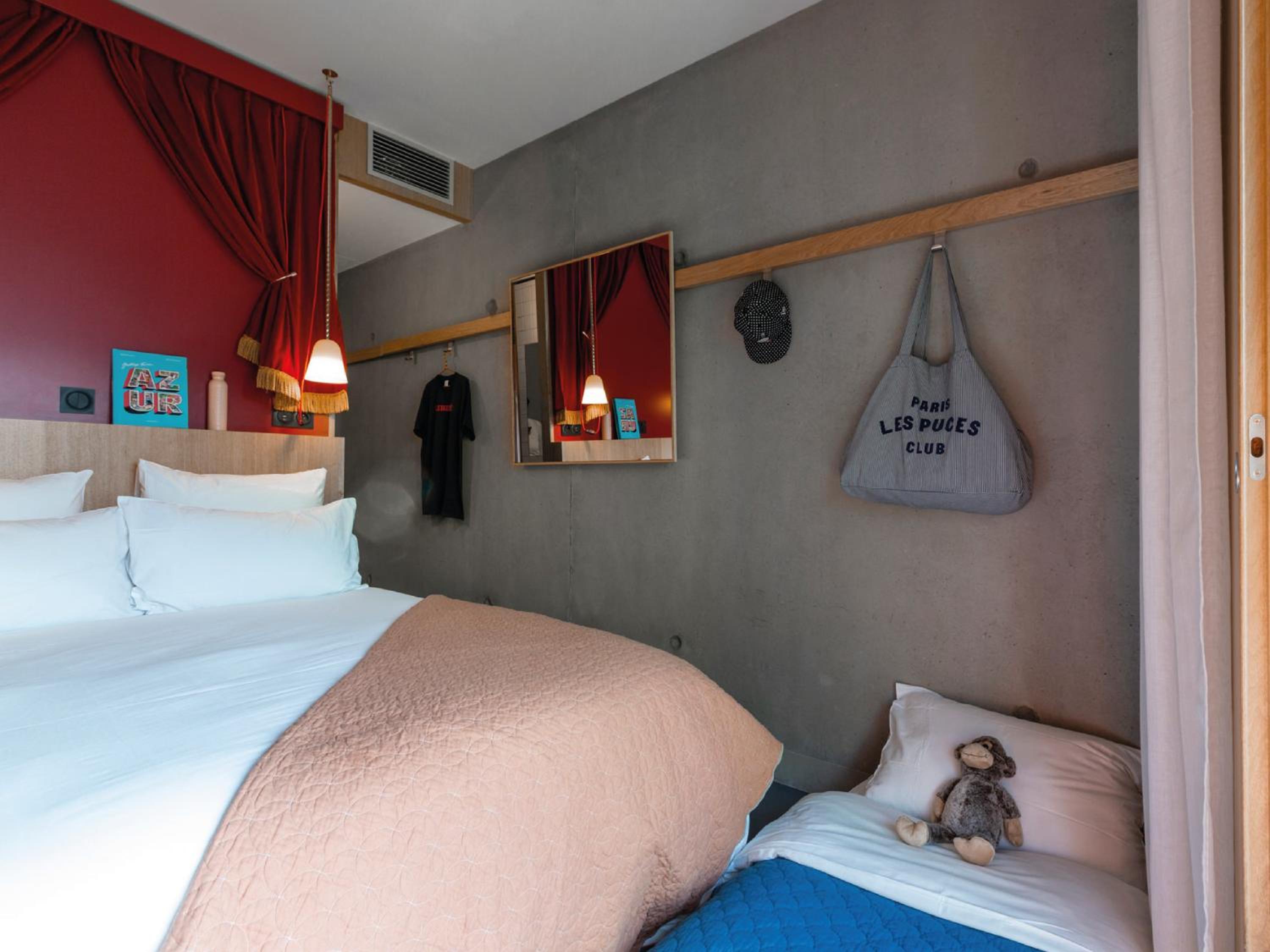 Double Room with Terrace (2 adults + 1 child)