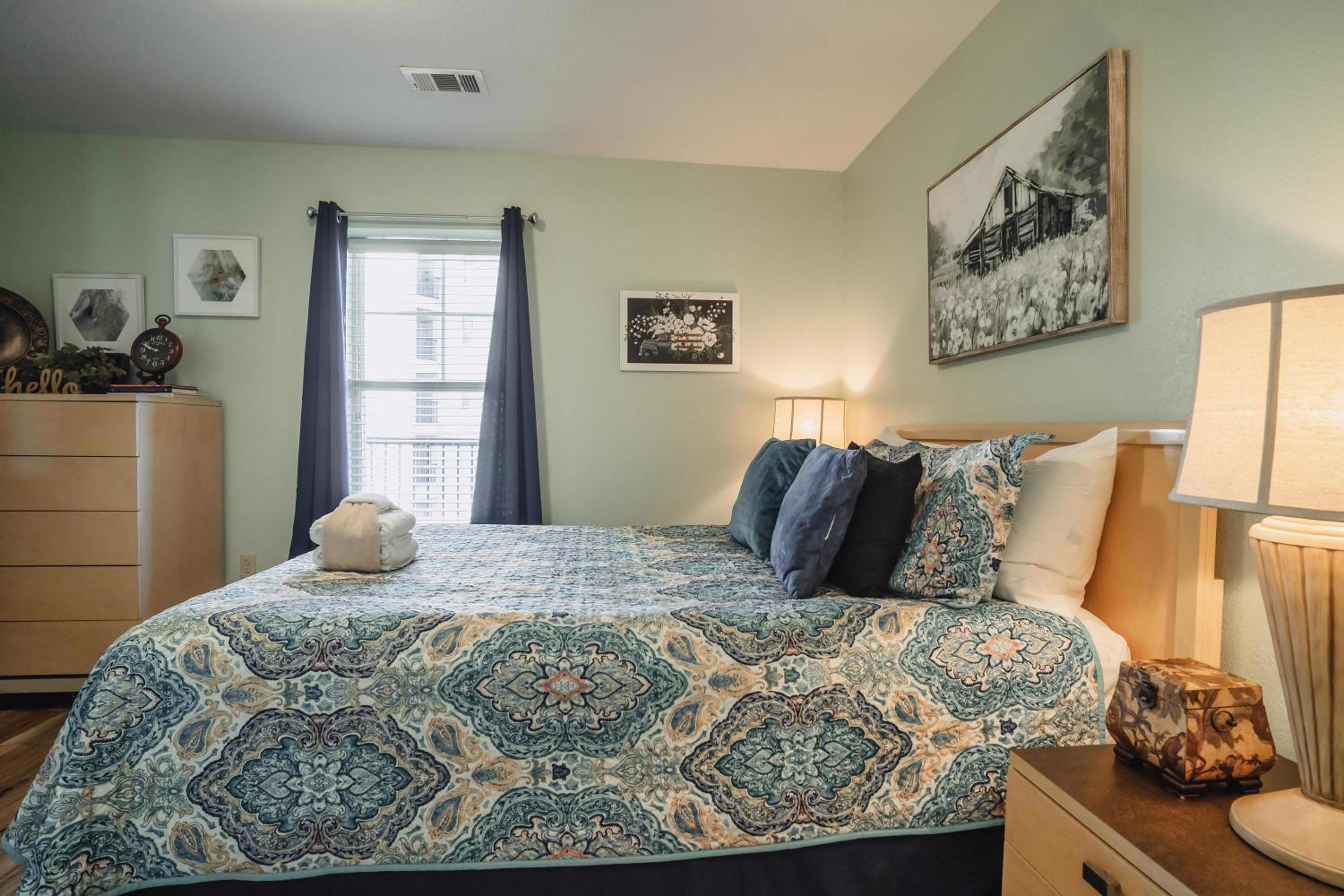 Two-Bedroom Condo - Photo 15