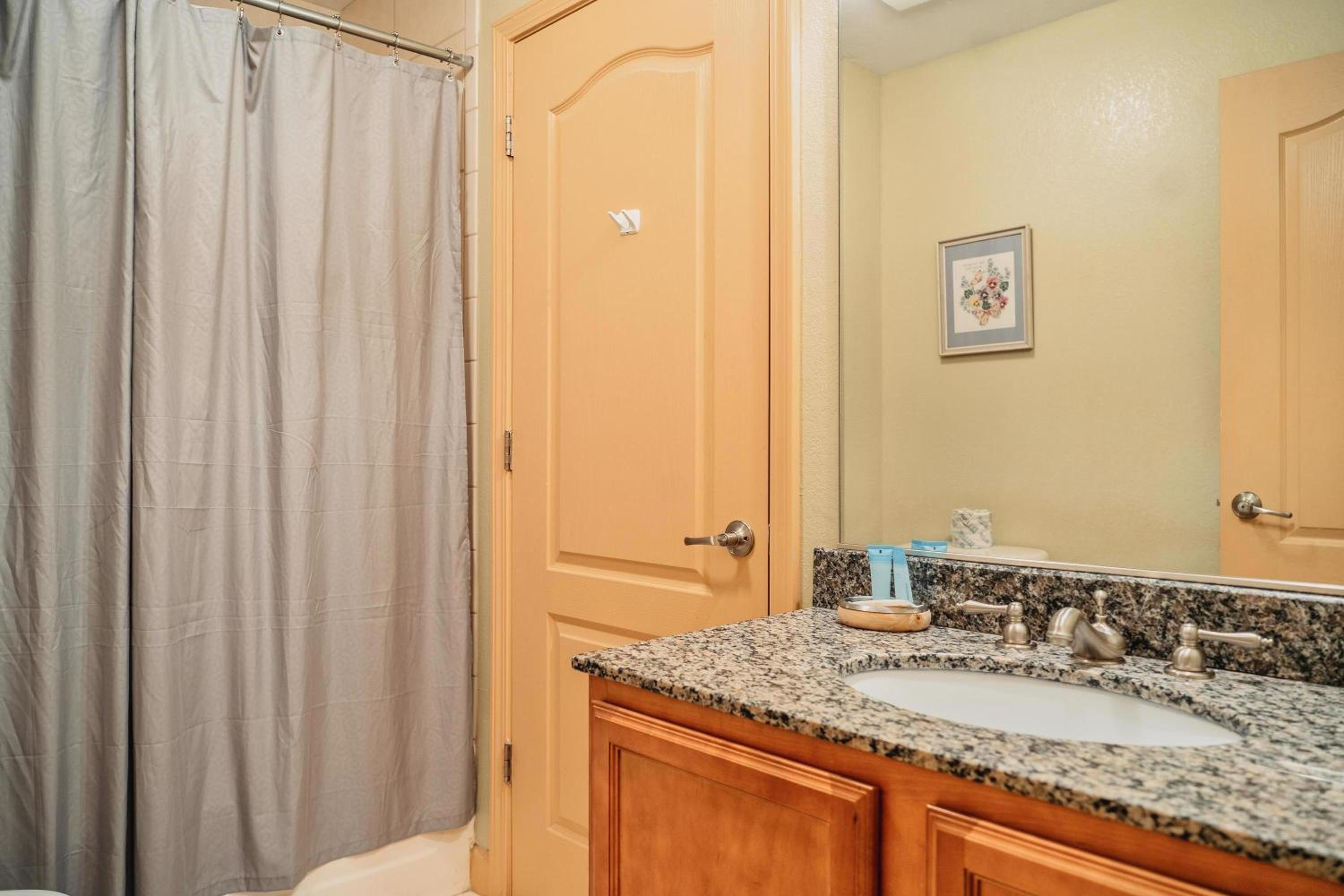 Two-Bedroom Condo - Photo 6