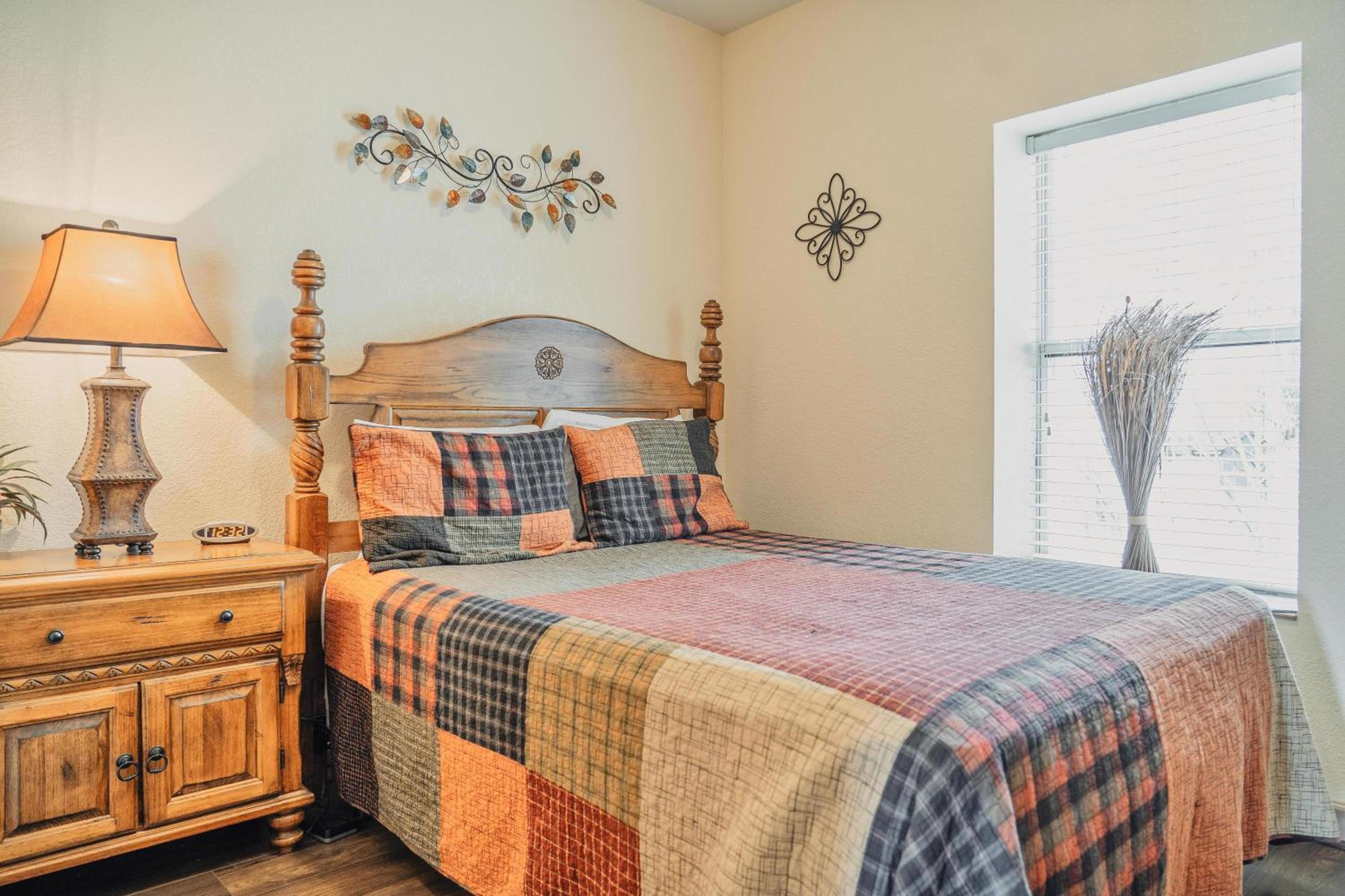Three-Bedroom Condo - Photo 44