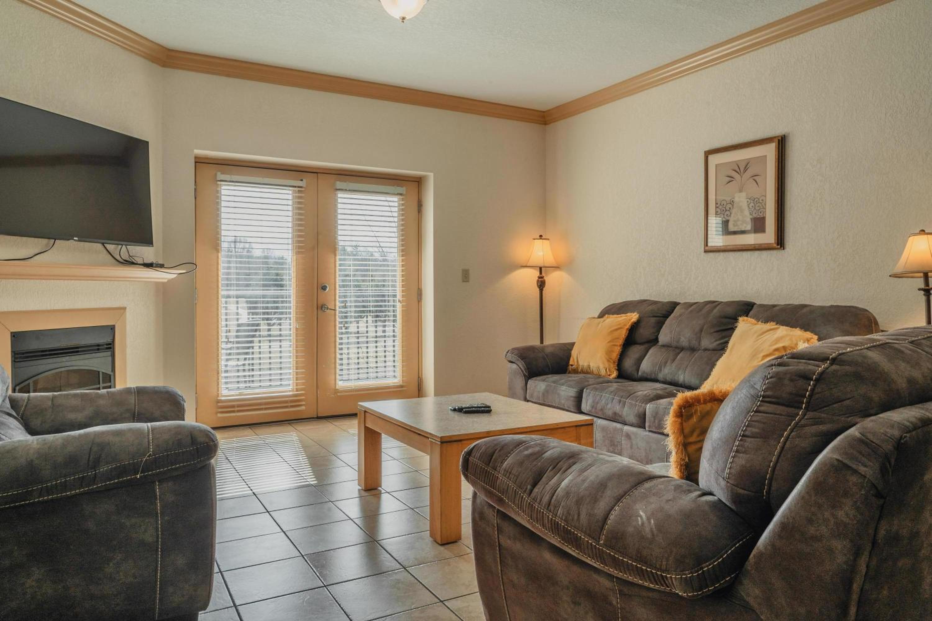 Three-Bedroom Condo - Photo 7