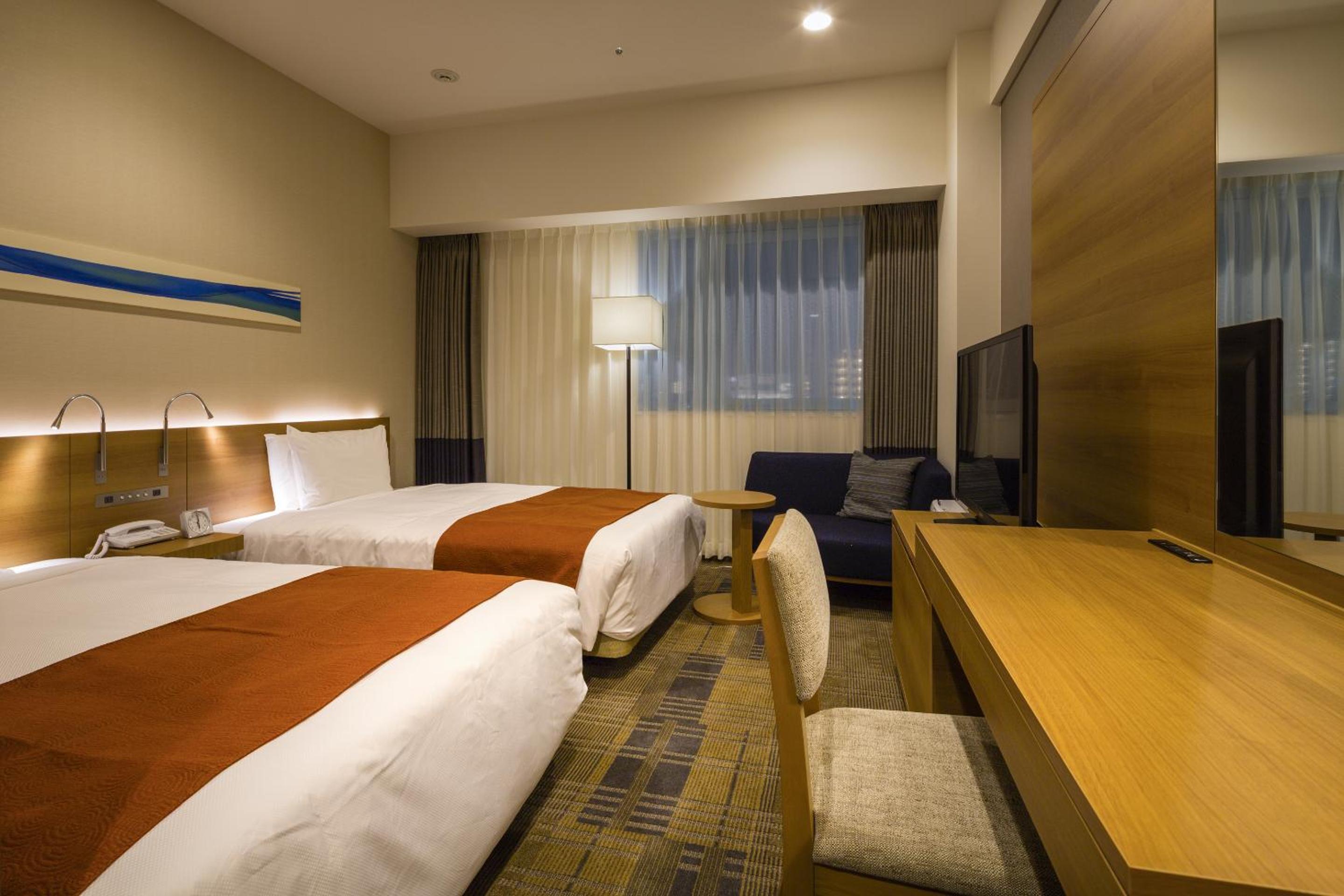 Twin Room - Non-Smoking