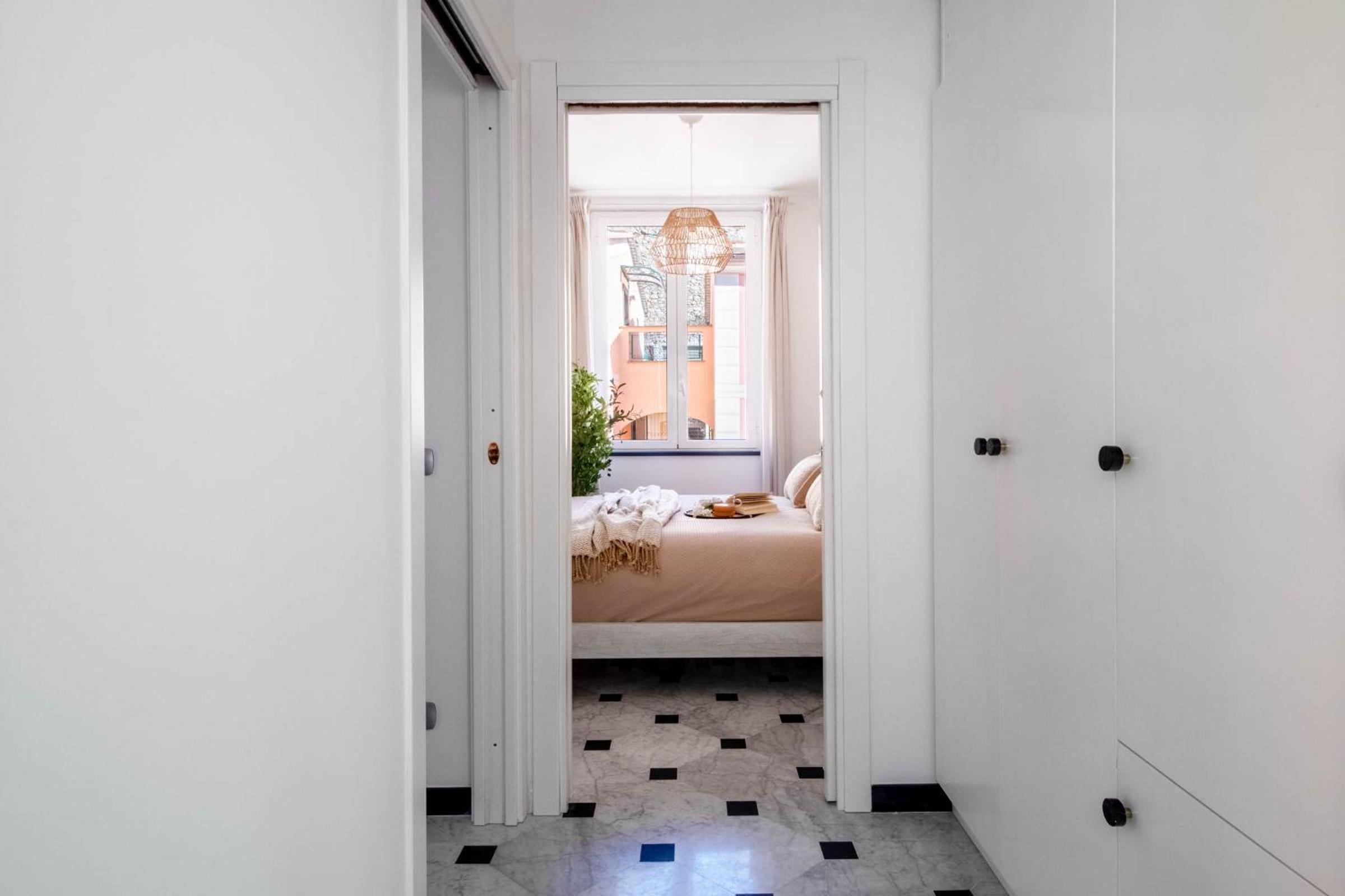 One-Bedroom House photo 1