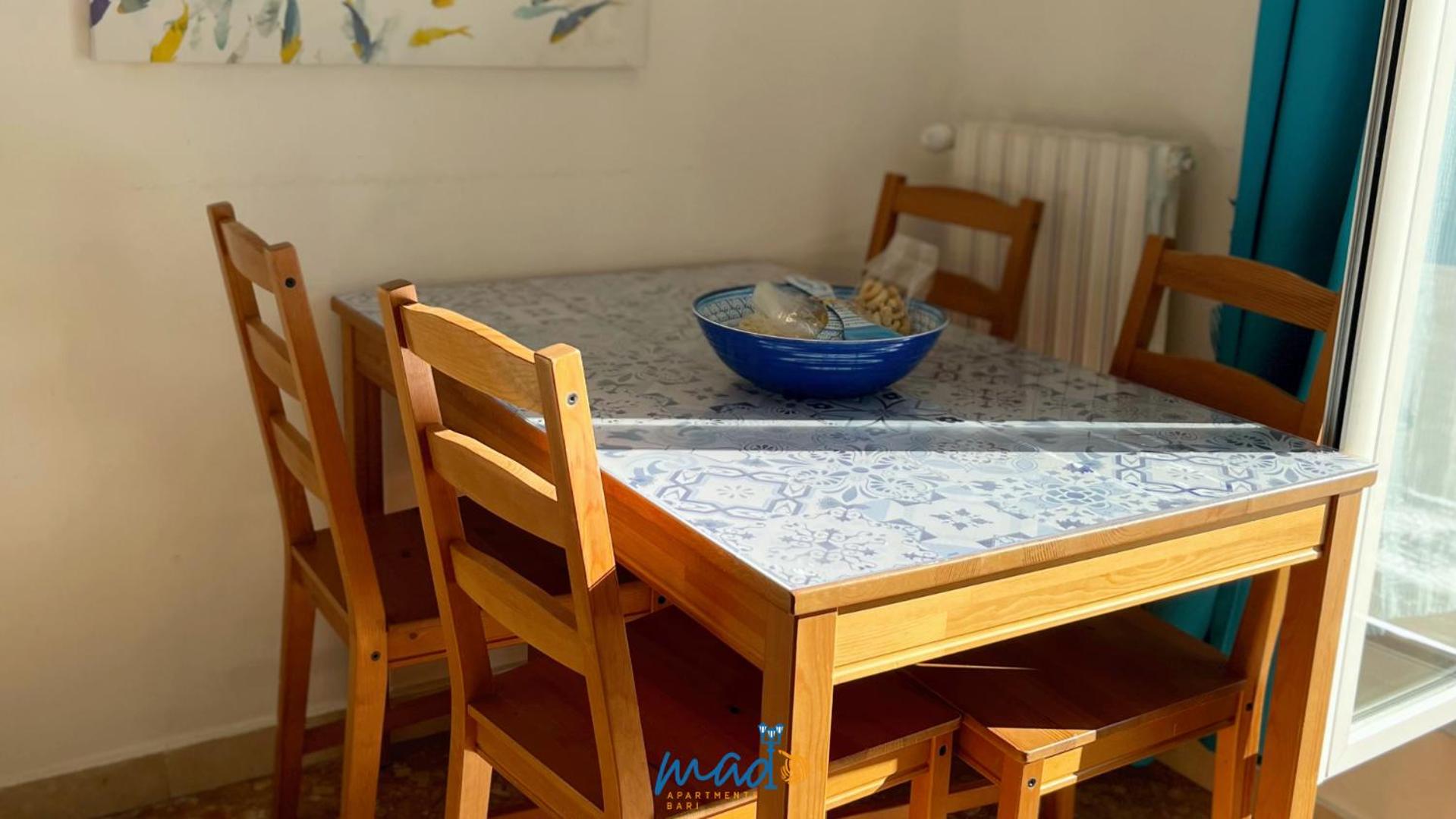 Apartment with Terrace - Photo 33