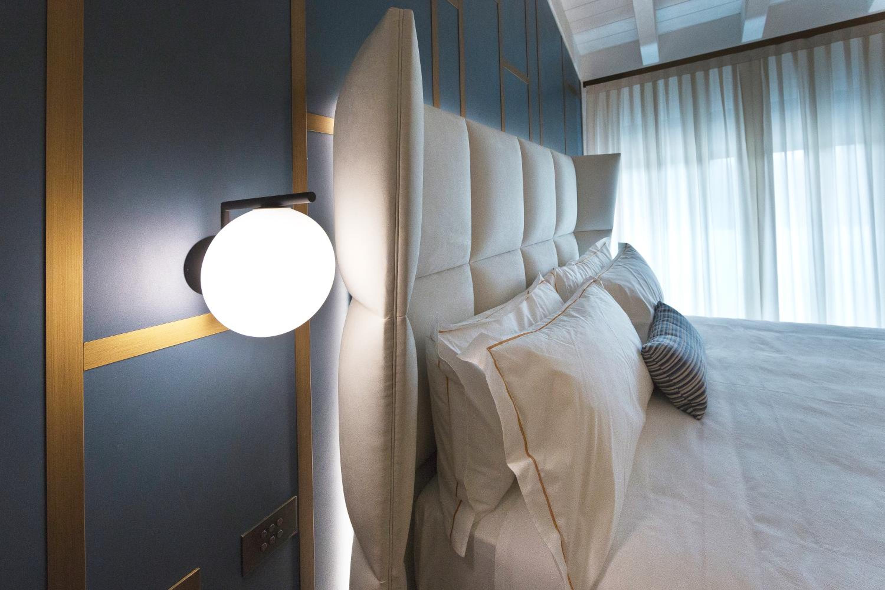 King Suite - Photo 11
