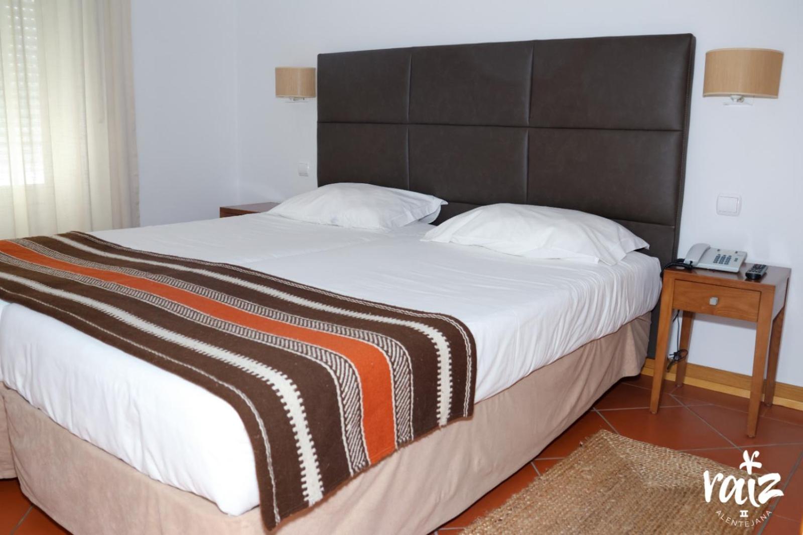 Double or Twin Room photo 2