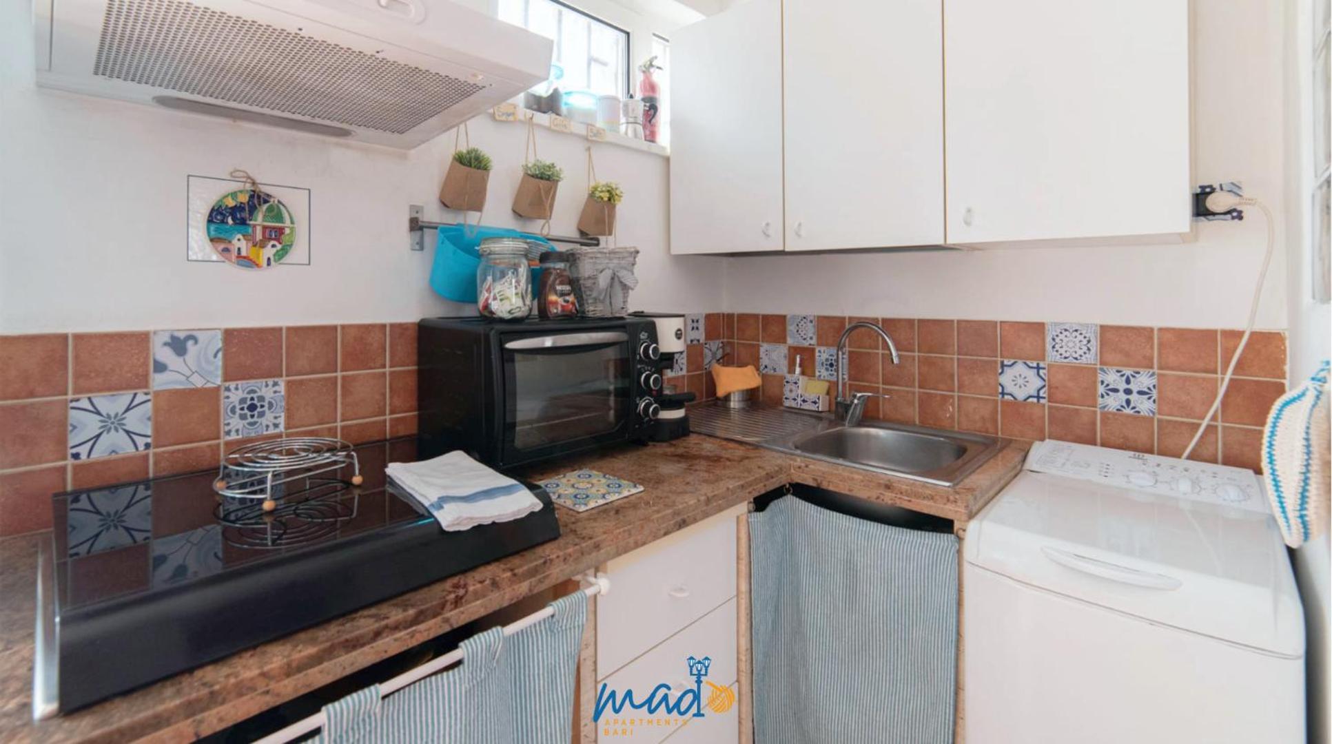 Apartment with Terrace - Photo 2