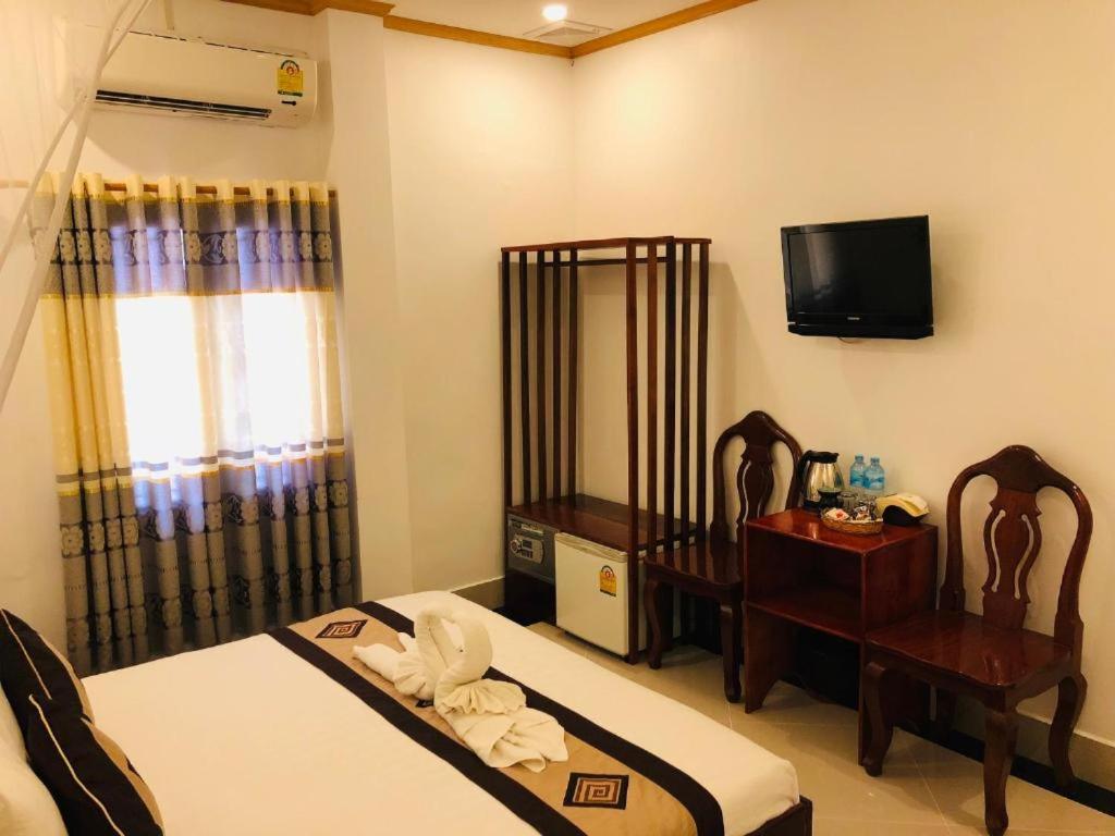 Standard Double Room - Photo 2