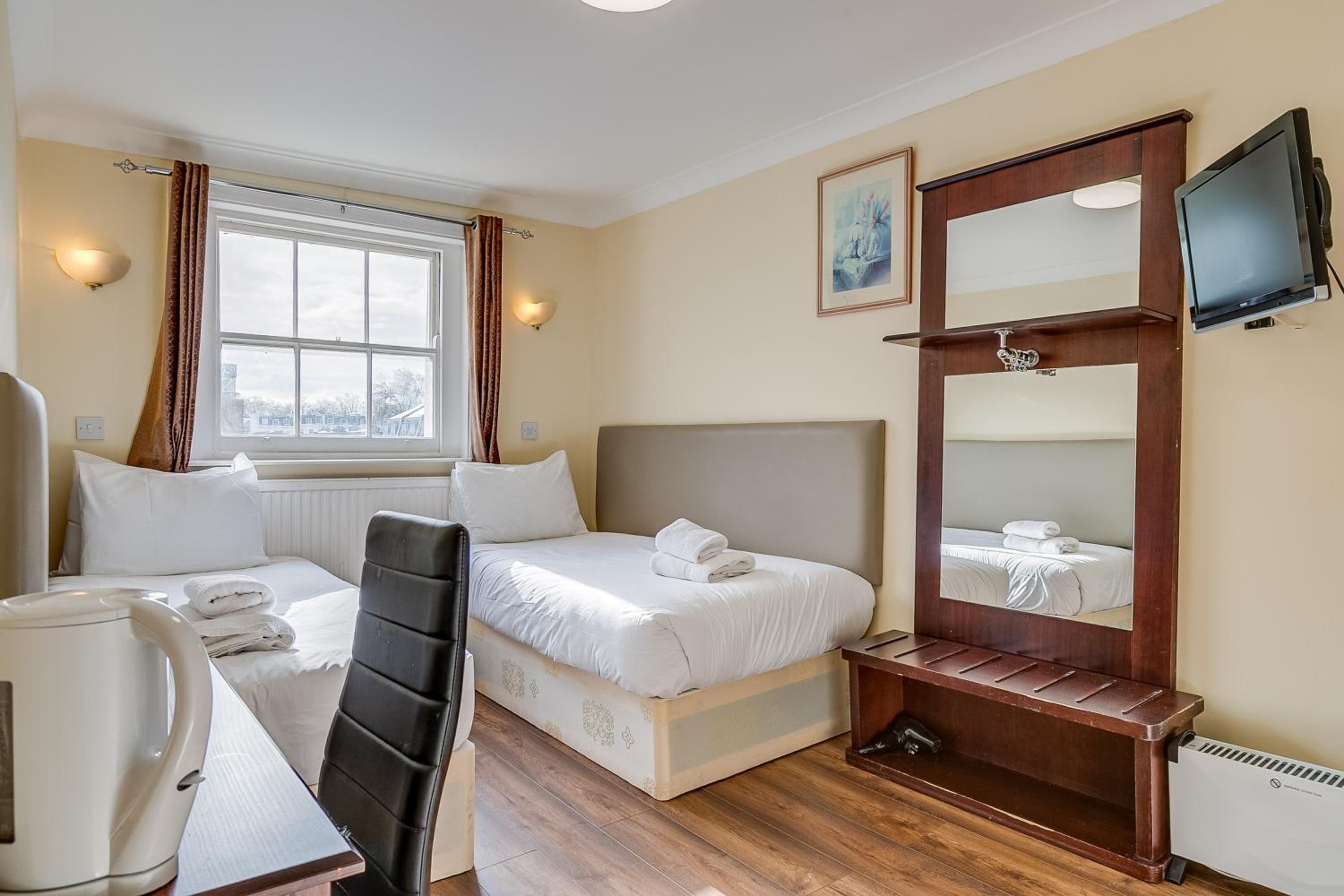 Twin Room photo 2