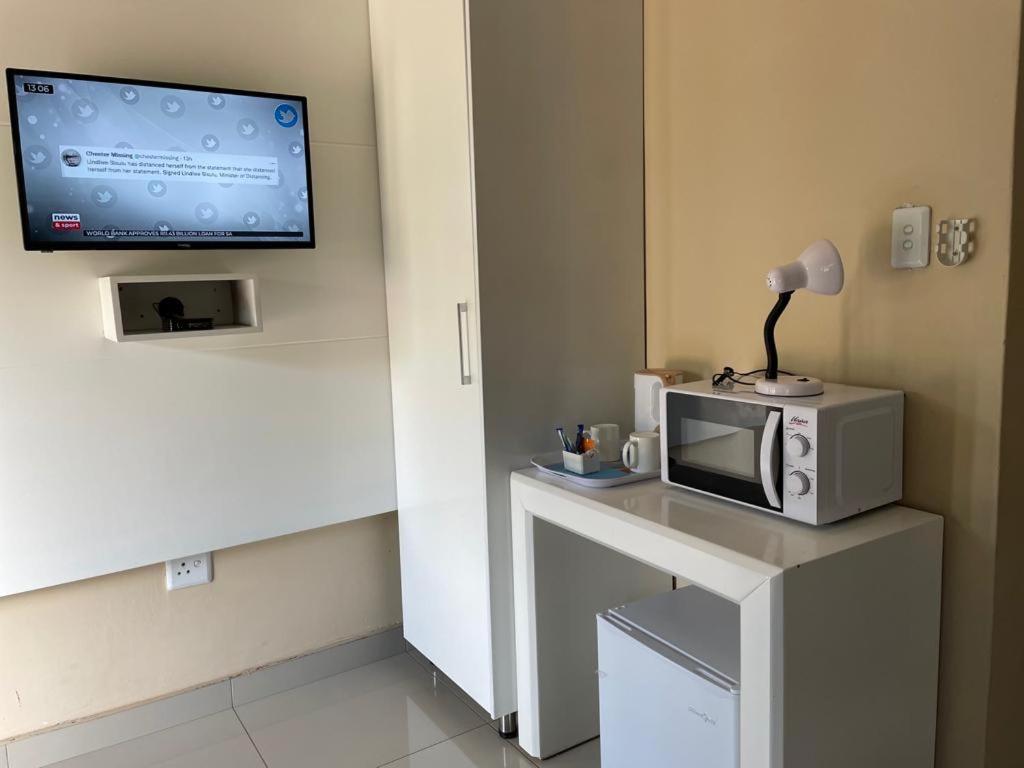 Budget Double Room photo 1