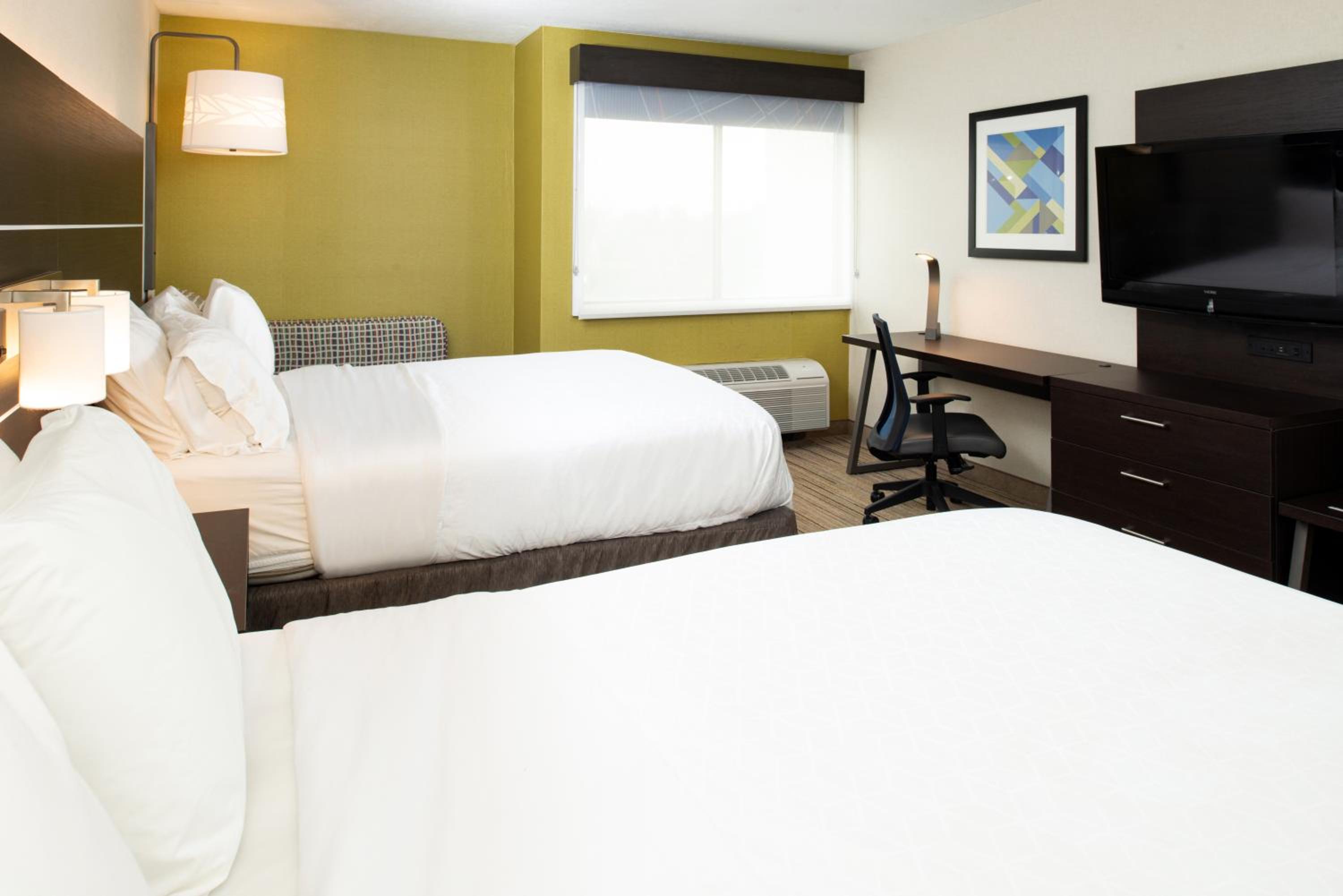 Standard Queen Room with Two Queen Beds - Photo 1