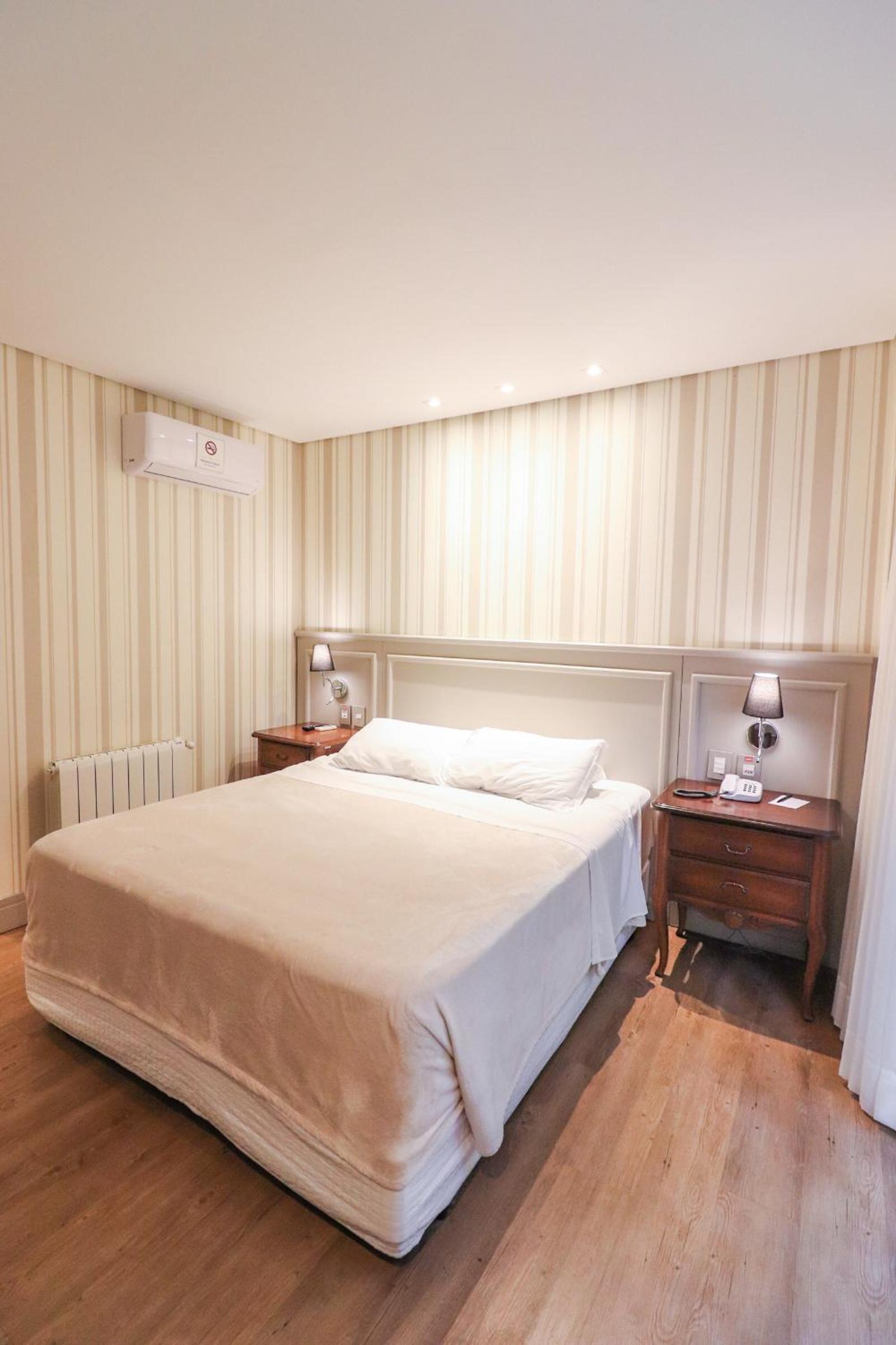 Deluxe Room photo 1