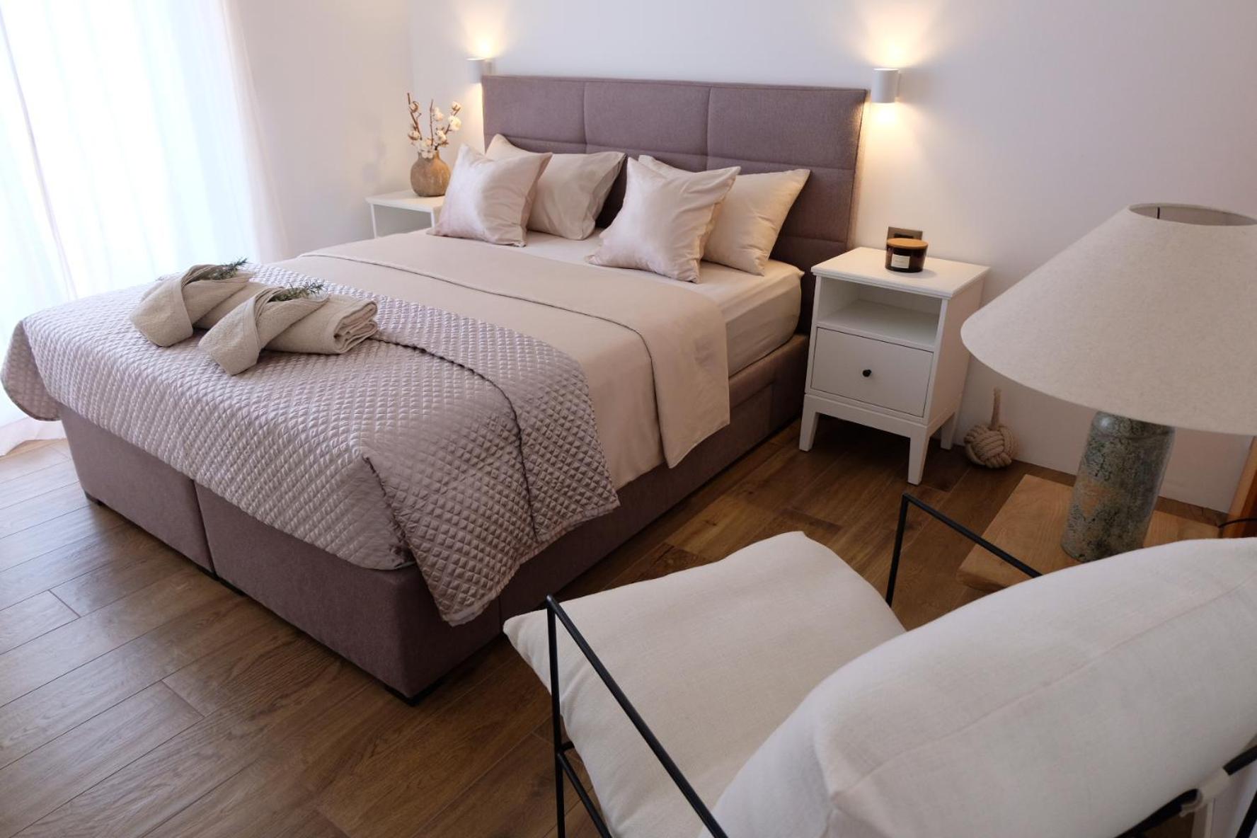 Deluxe Double Room with Balcony and Sea View photo 1