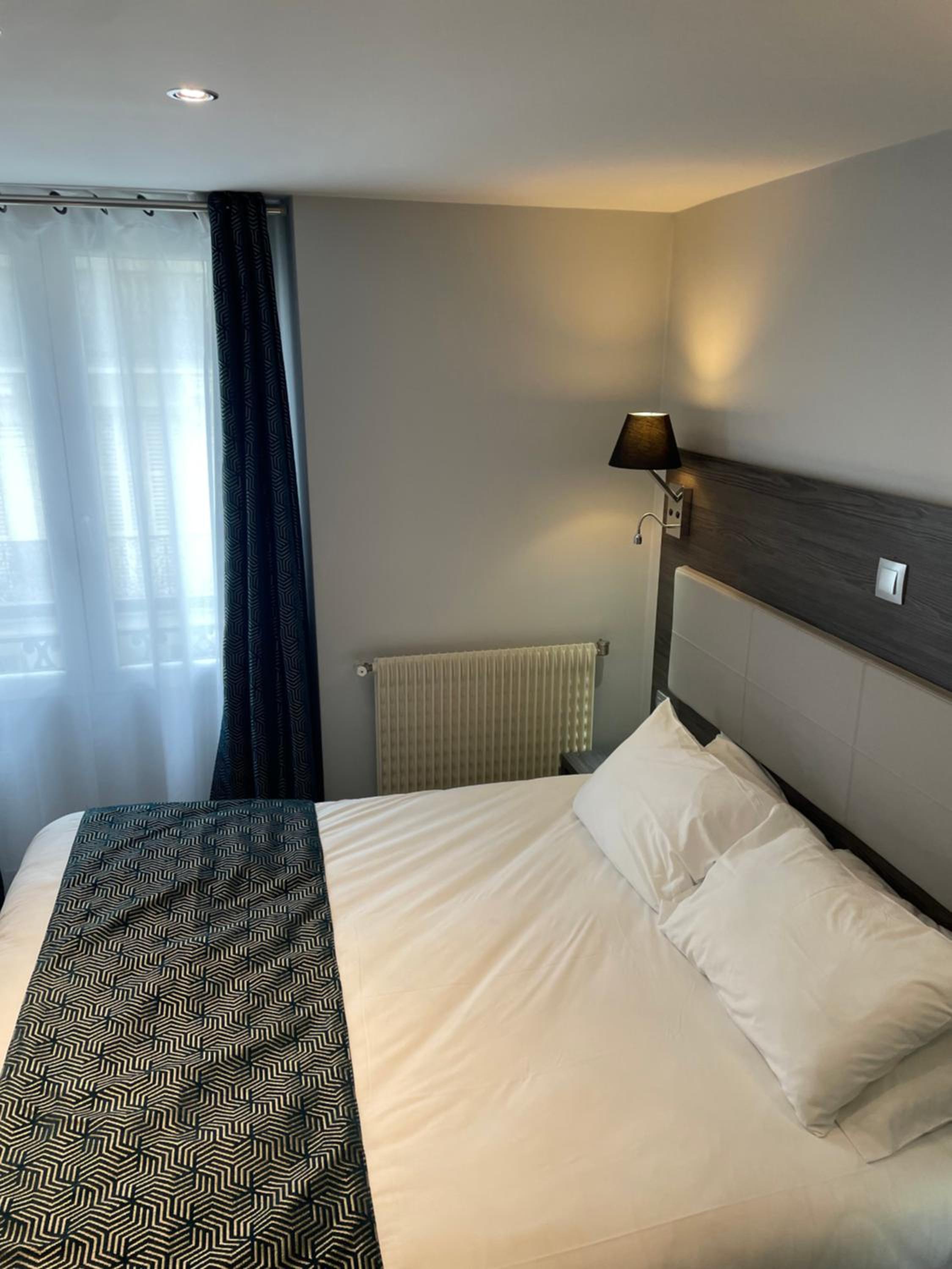 Standard Double Room photo 2