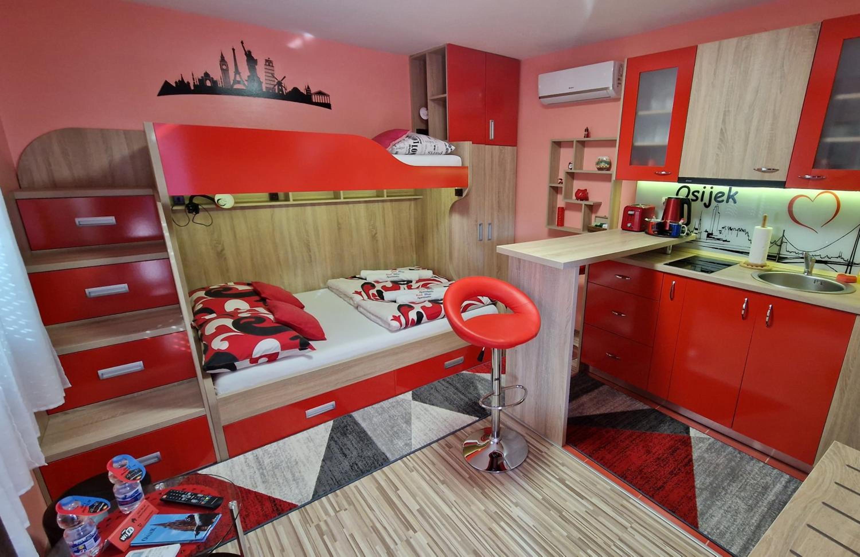 Deluxe Studio - Photo 1