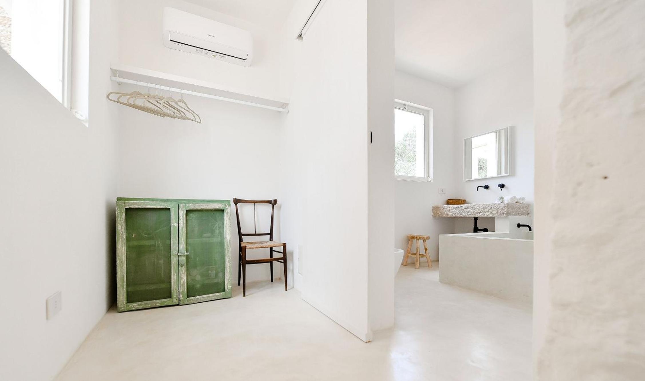 Villa photo 3