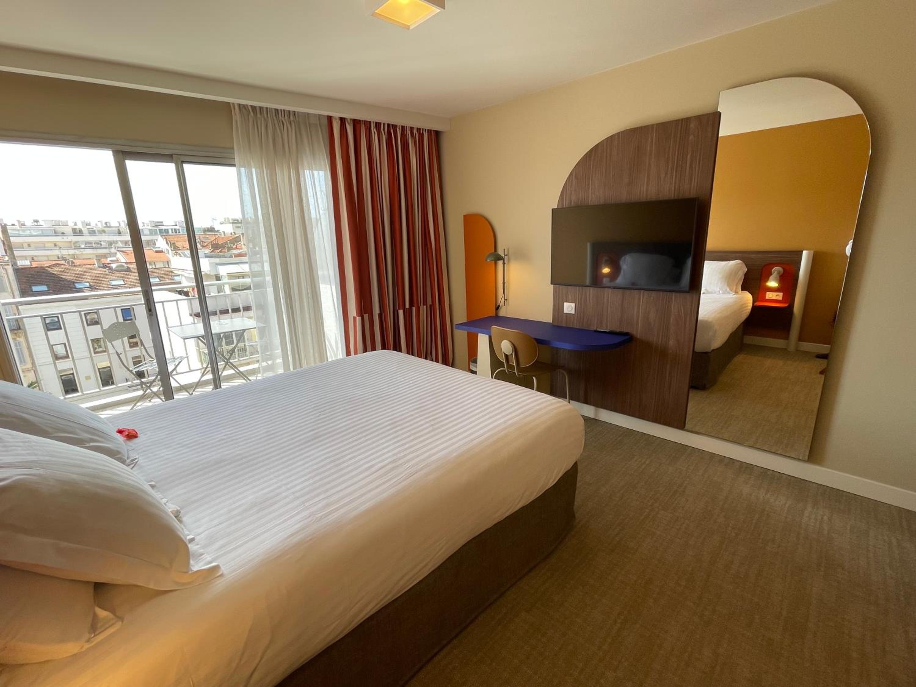 Prestige Double Room - Photo 7