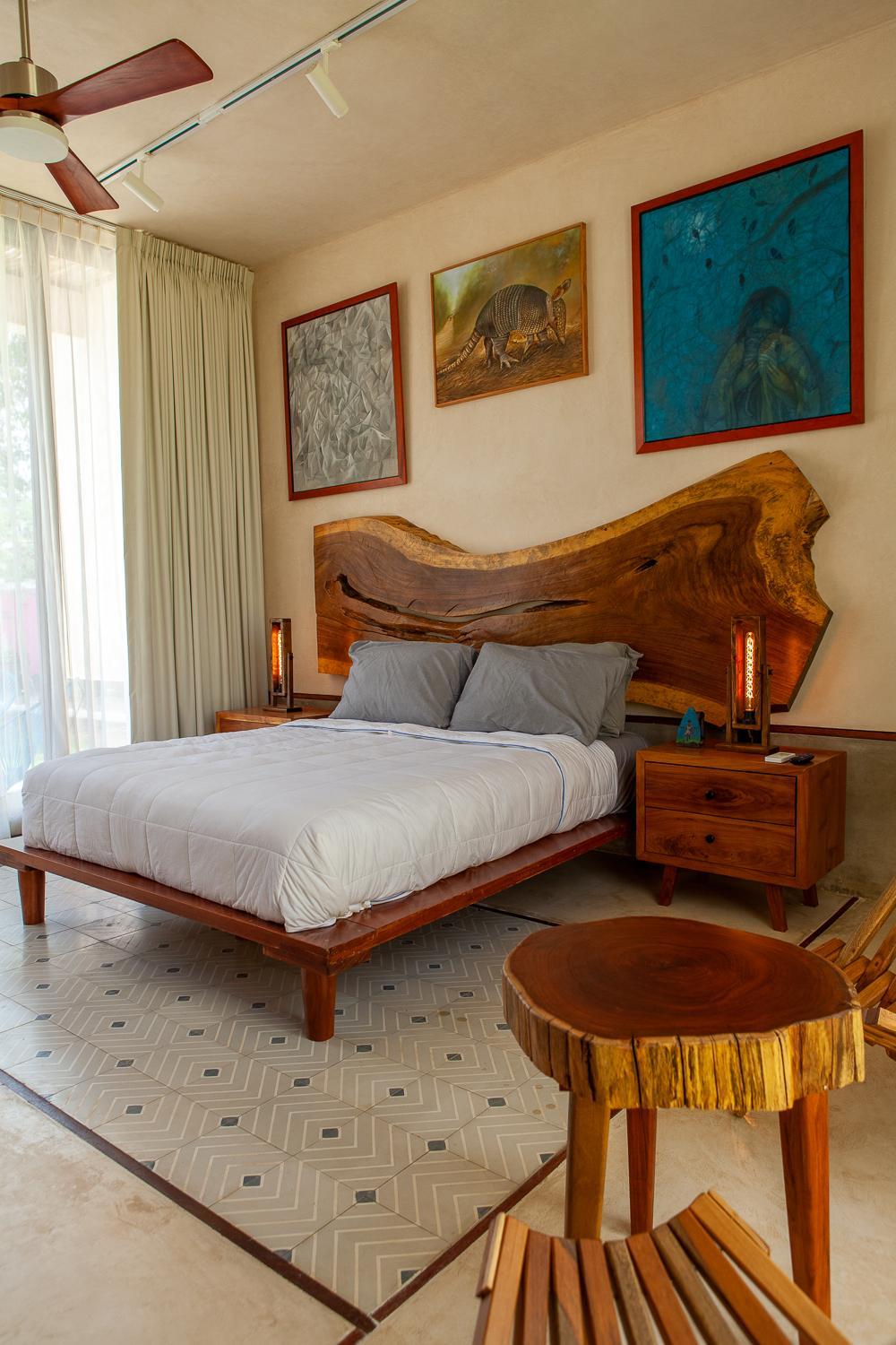 Queen Suite with Spa Bath