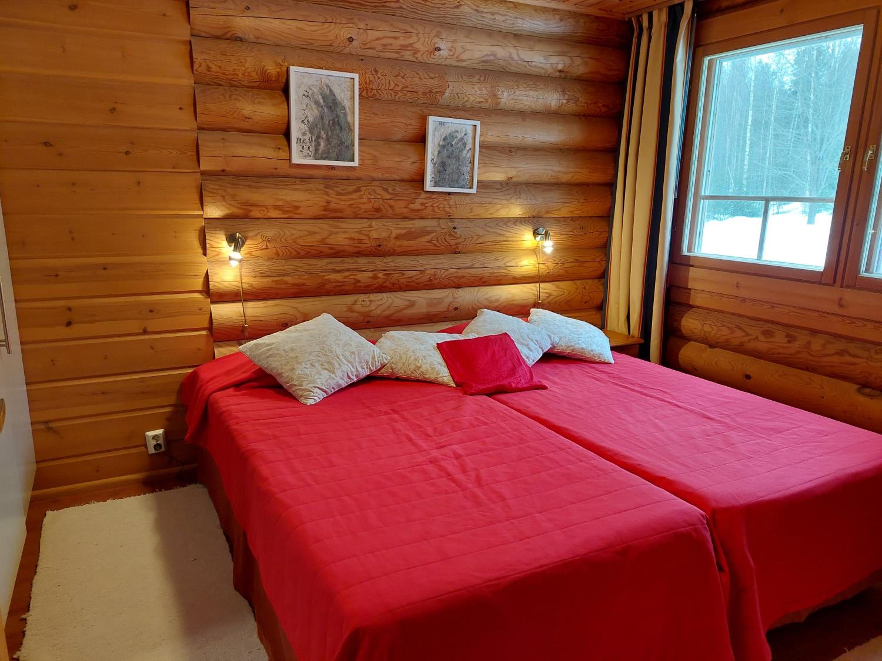 Three-Bedroom Villa - Photo 11
