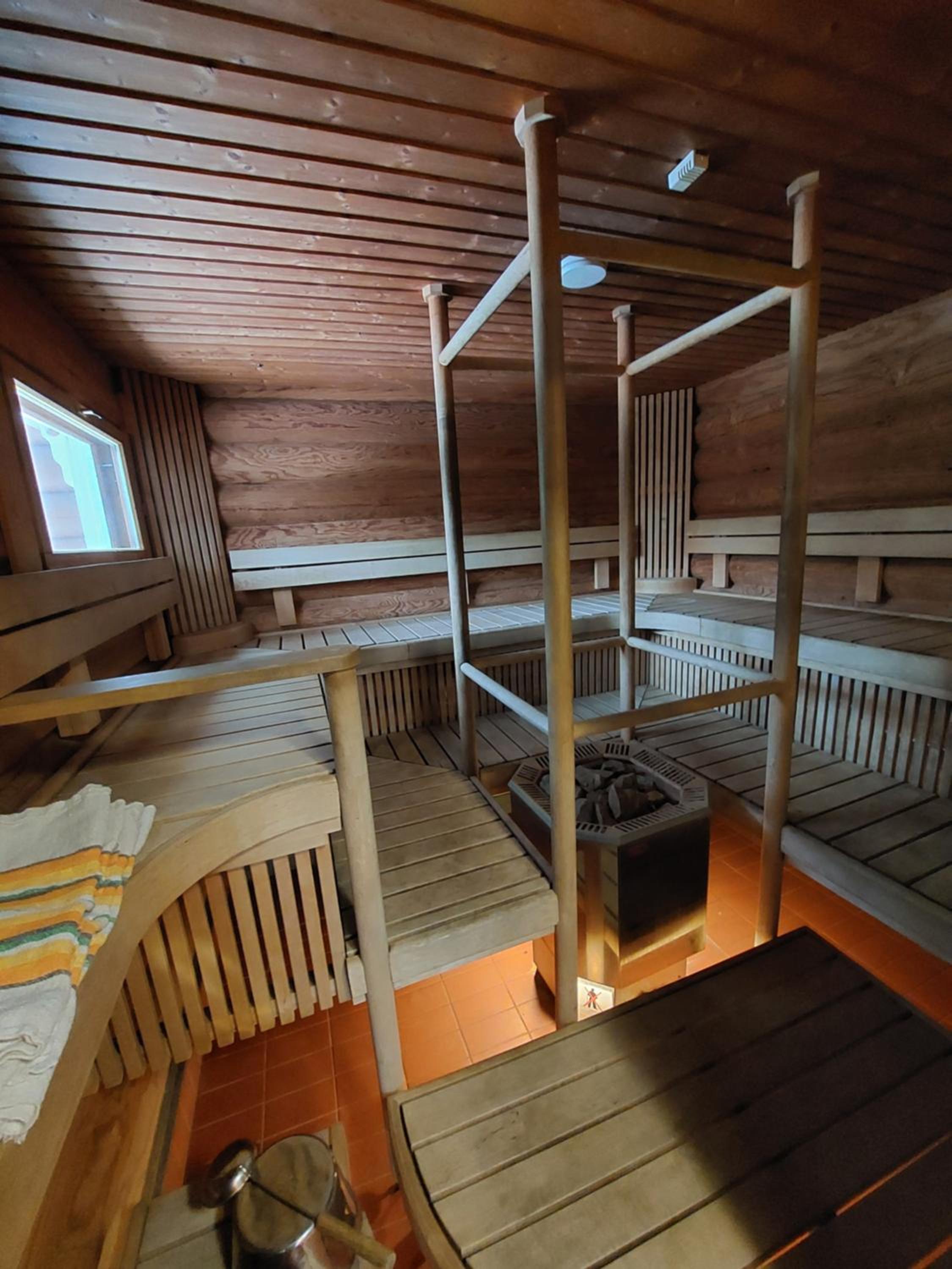 Three-Bedroom Villa - Photo 24