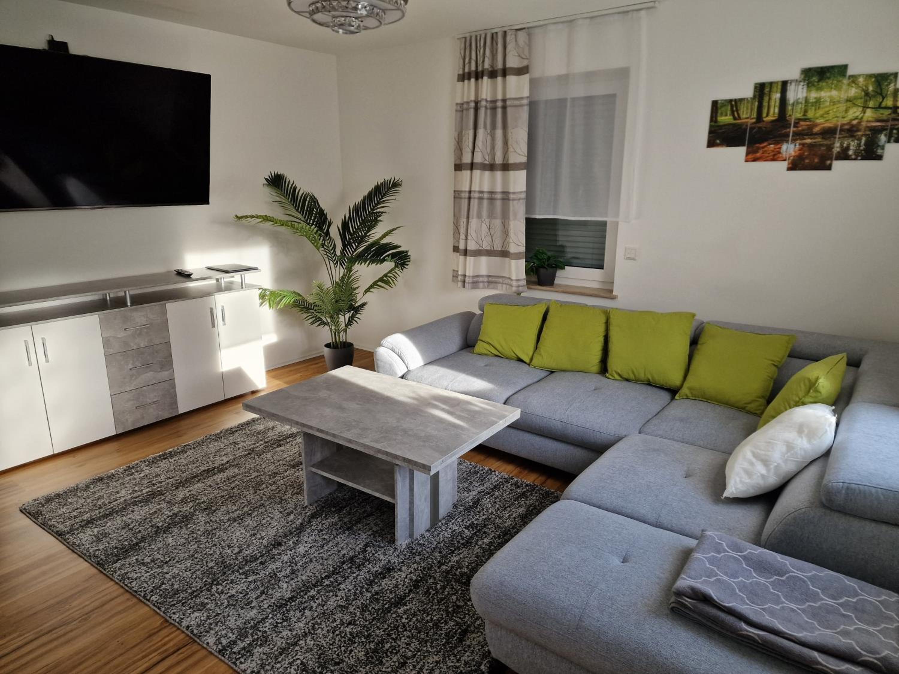 One-Bedroom Apartment 1 with Terrace  photo 1