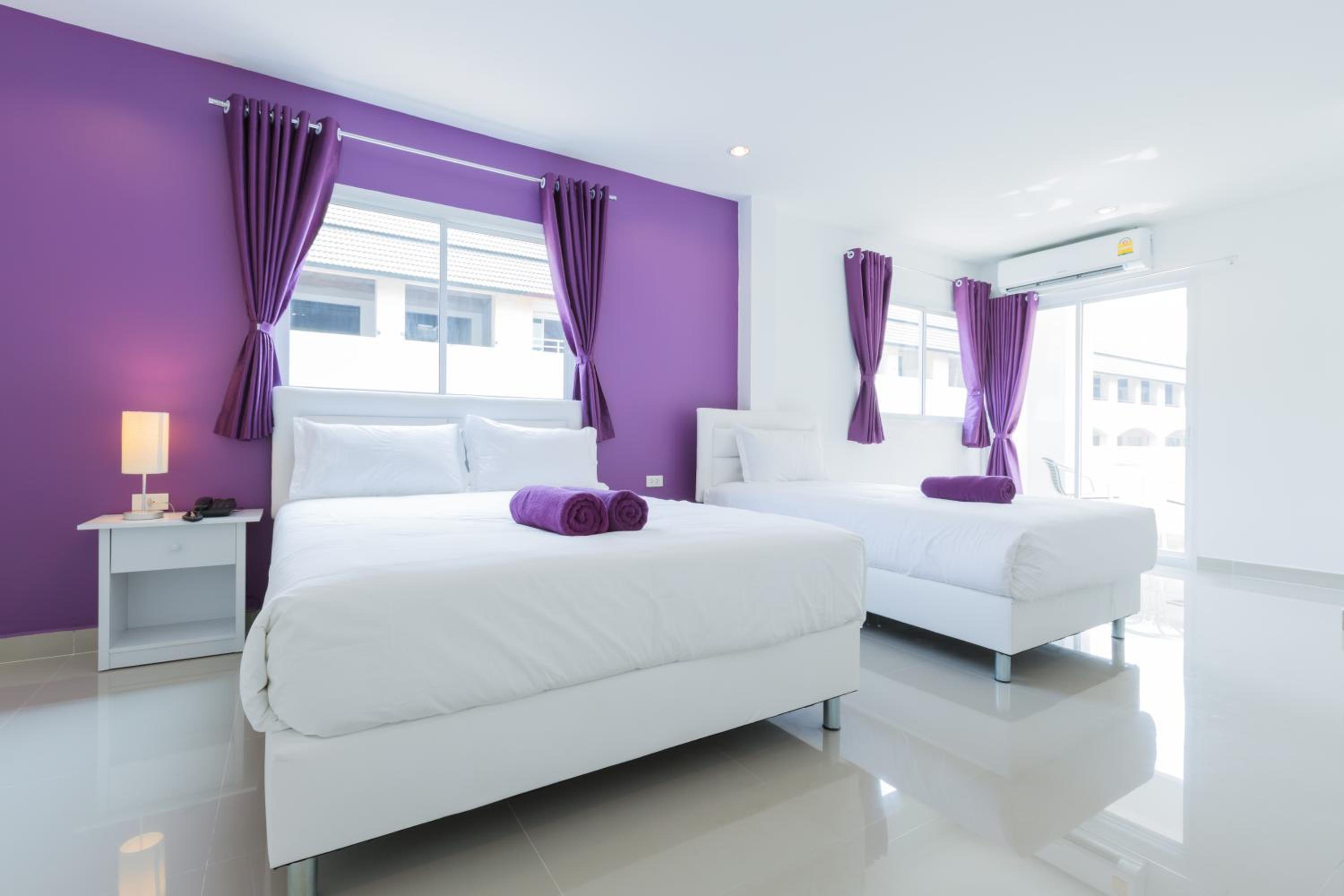 Deluxe Family Room - Photo 5