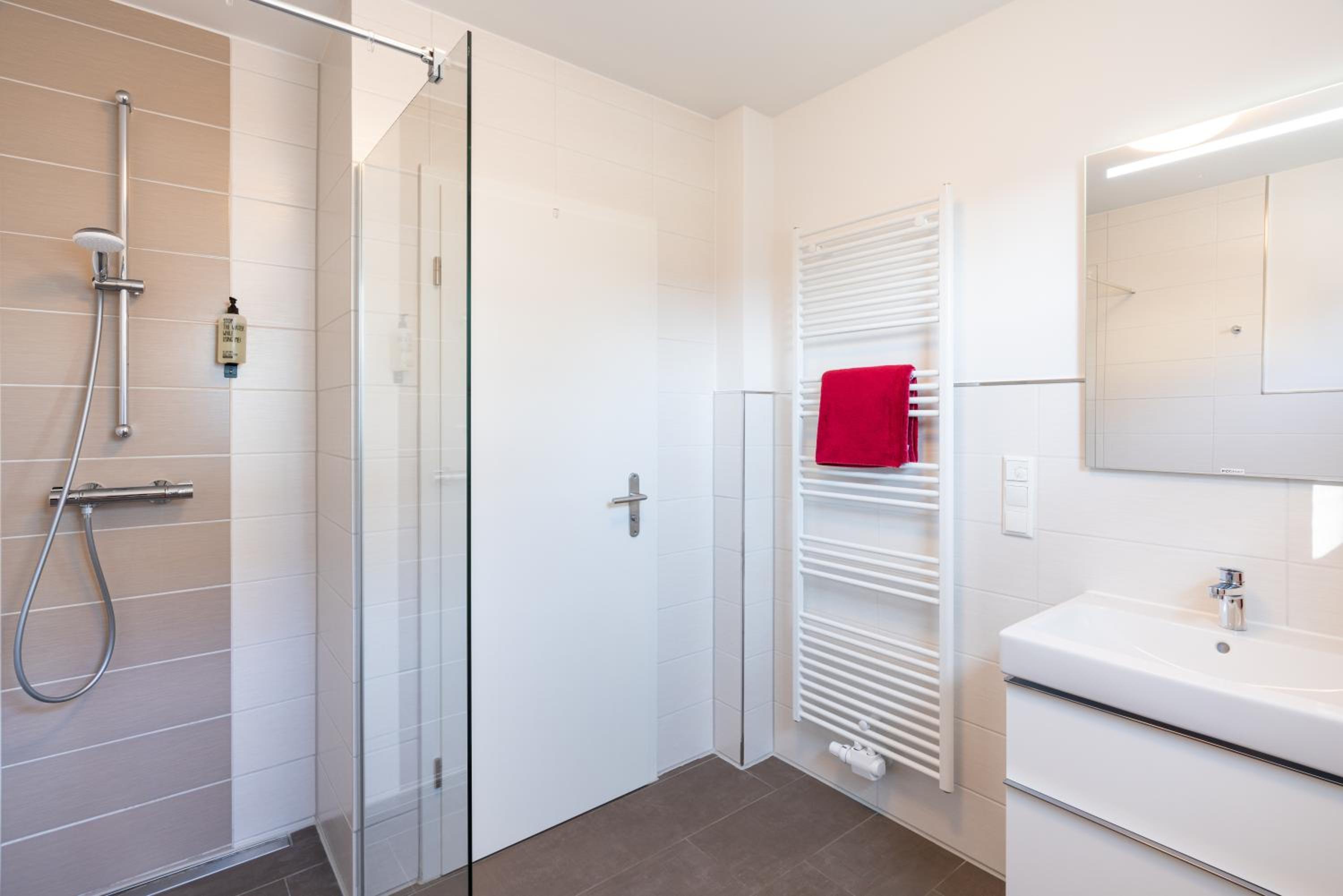 Apartment with Terrace and Sauna photo 2